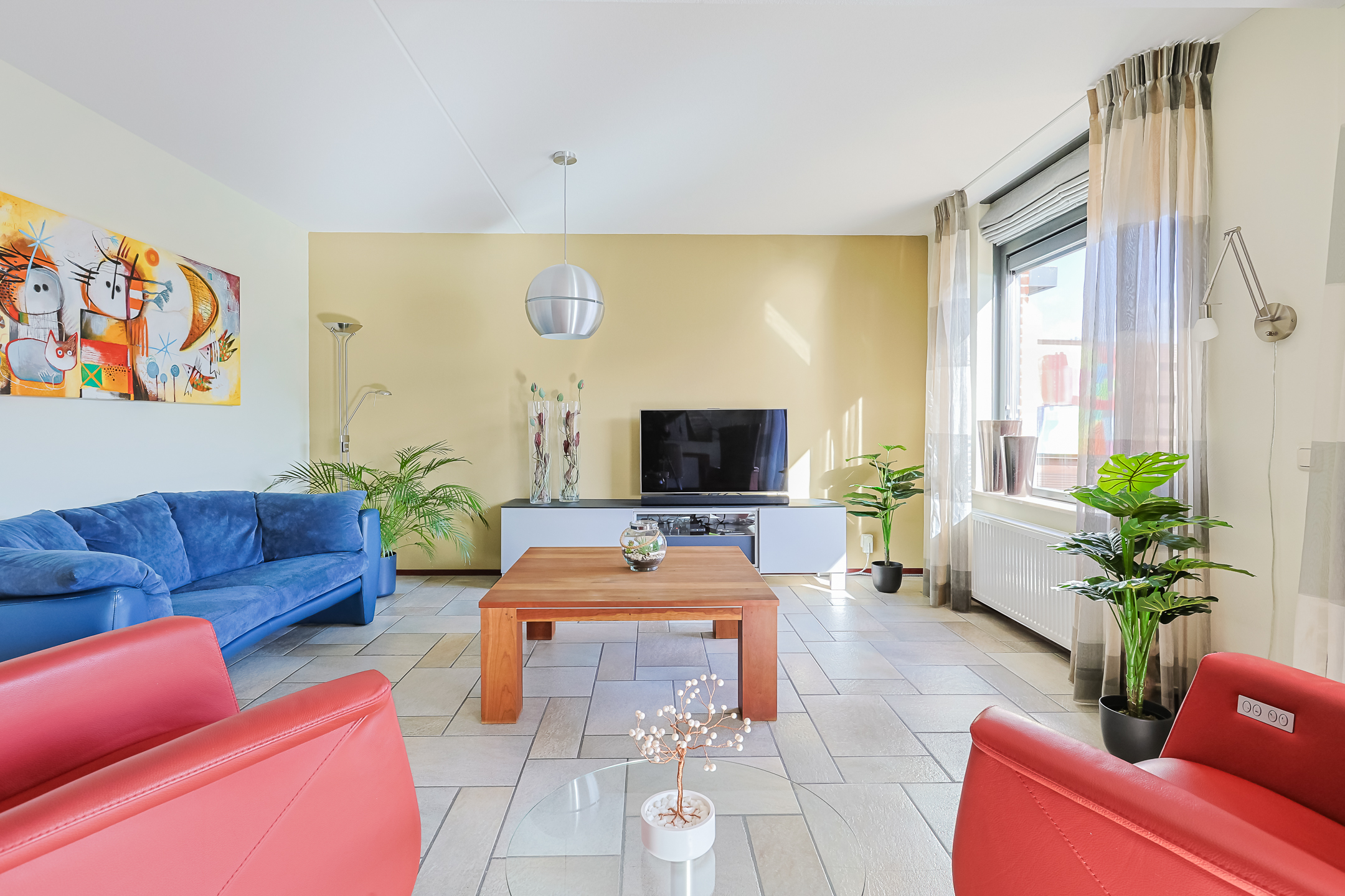 Eengezinswoning Tussenwoning Varossieaupalet 7, Alphen aan den Rijn