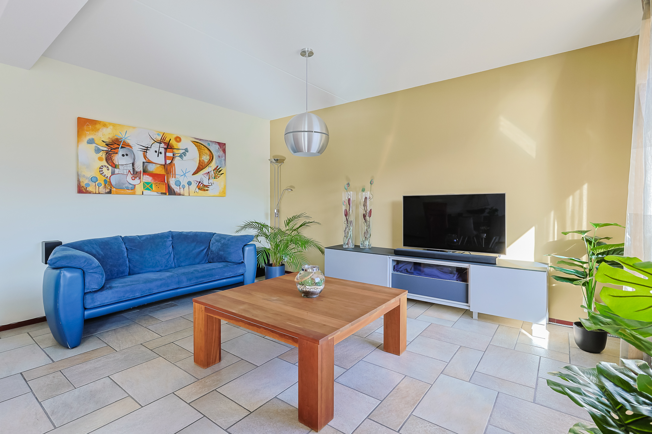 Eengezinswoning Tussenwoning Varossieaupalet 7, Alphen aan den Rijn