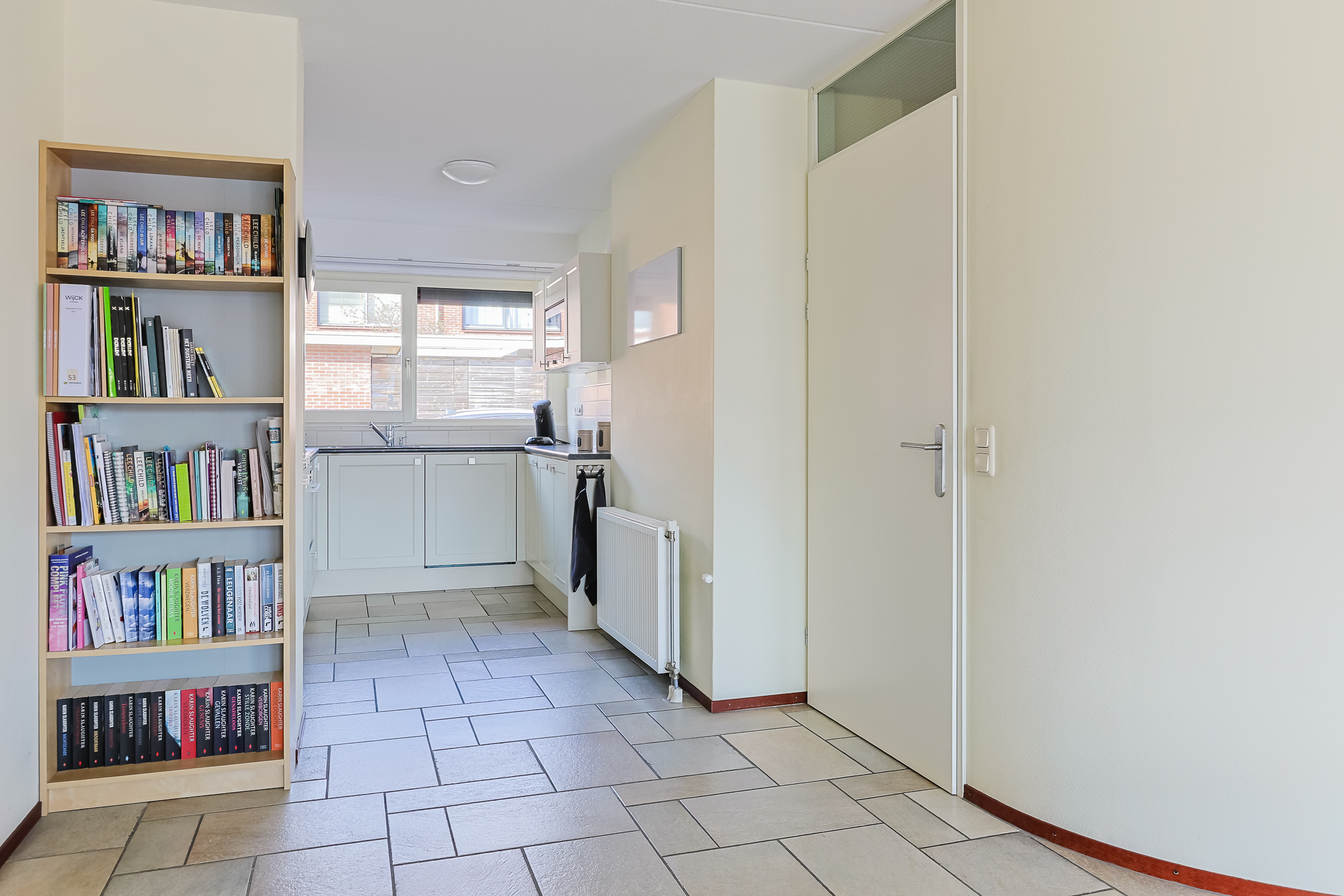 Eengezinswoning Tussenwoning Varossieaupalet 7, Alphen aan den Rijn