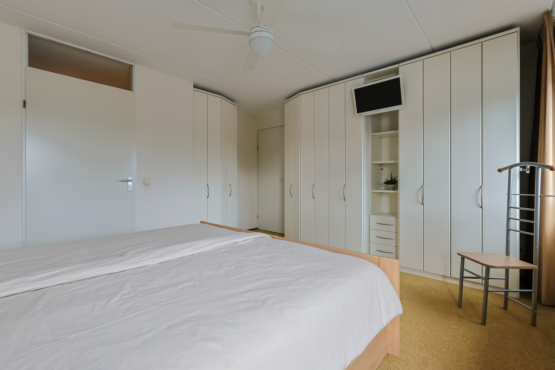 Eengezinswoning Tussenwoning Varossieaupalet 7, Alphen aan den Rijn