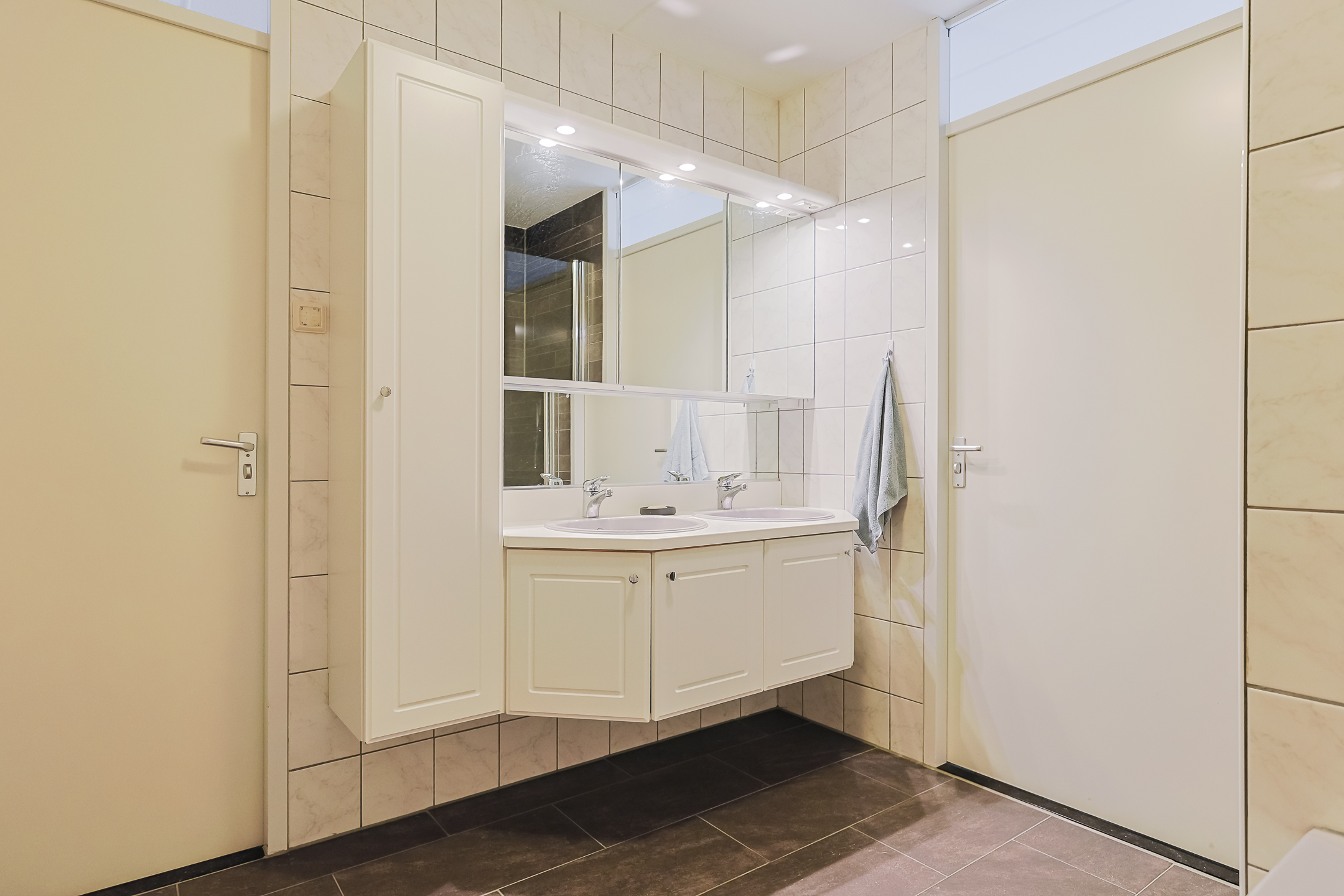 Eengezinswoning Tussenwoning Varossieaupalet 7, Alphen aan den Rijn