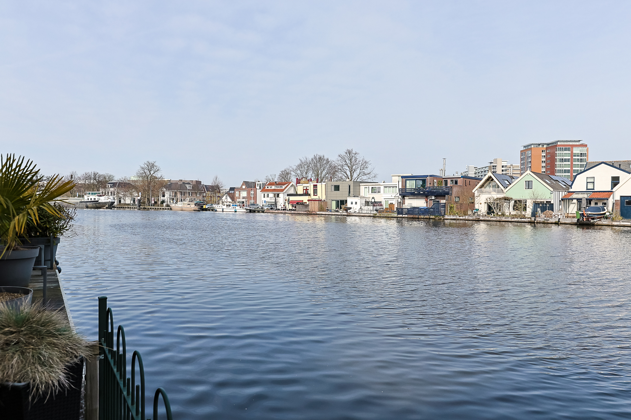 Eengezinswoning Tussenwoning Varossieaupalet 7, Alphen aan den Rijn