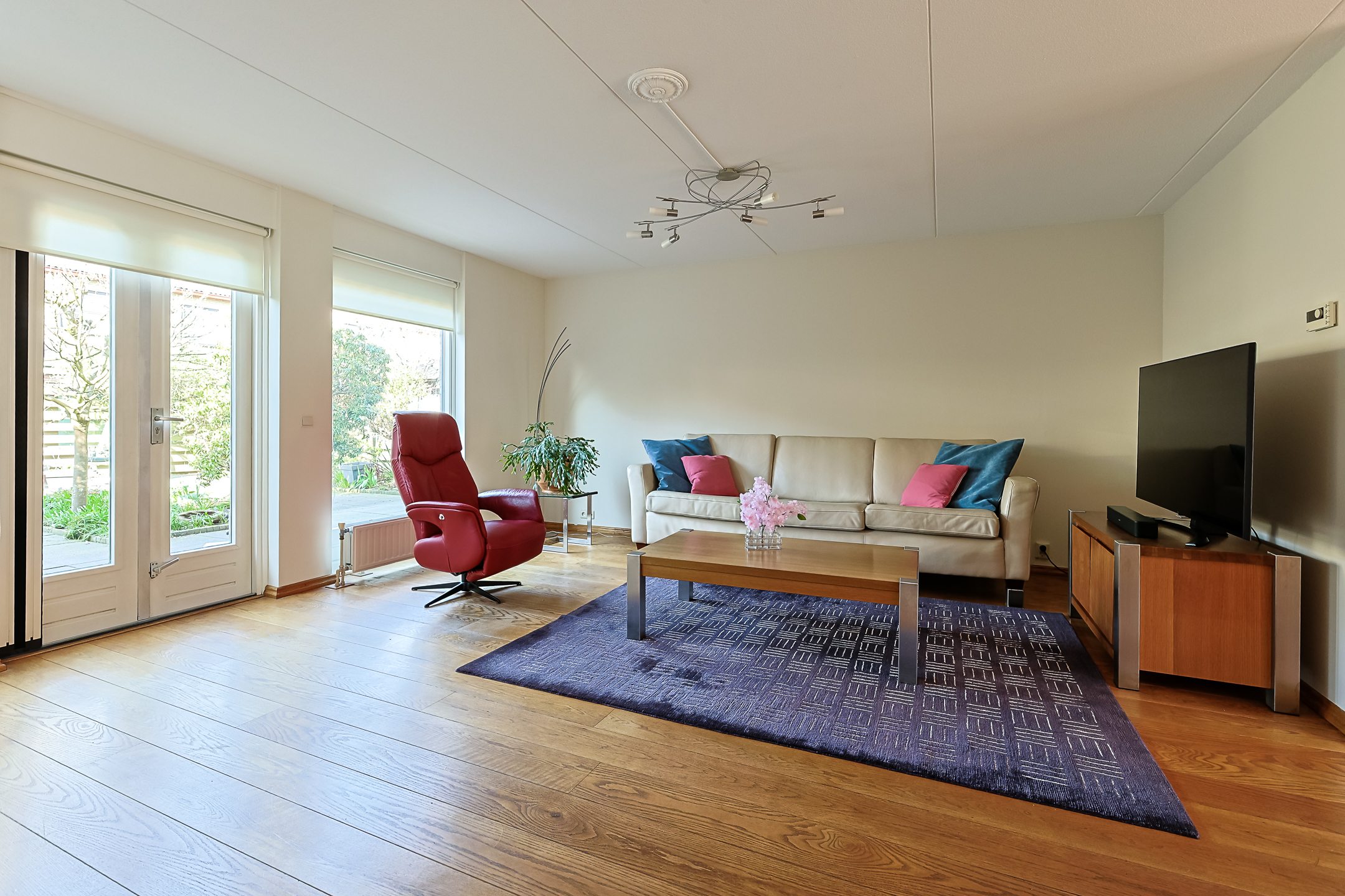 Eengezinswoning Geschakelde woning Nepalstraat 43, Alphen aan den Rijn