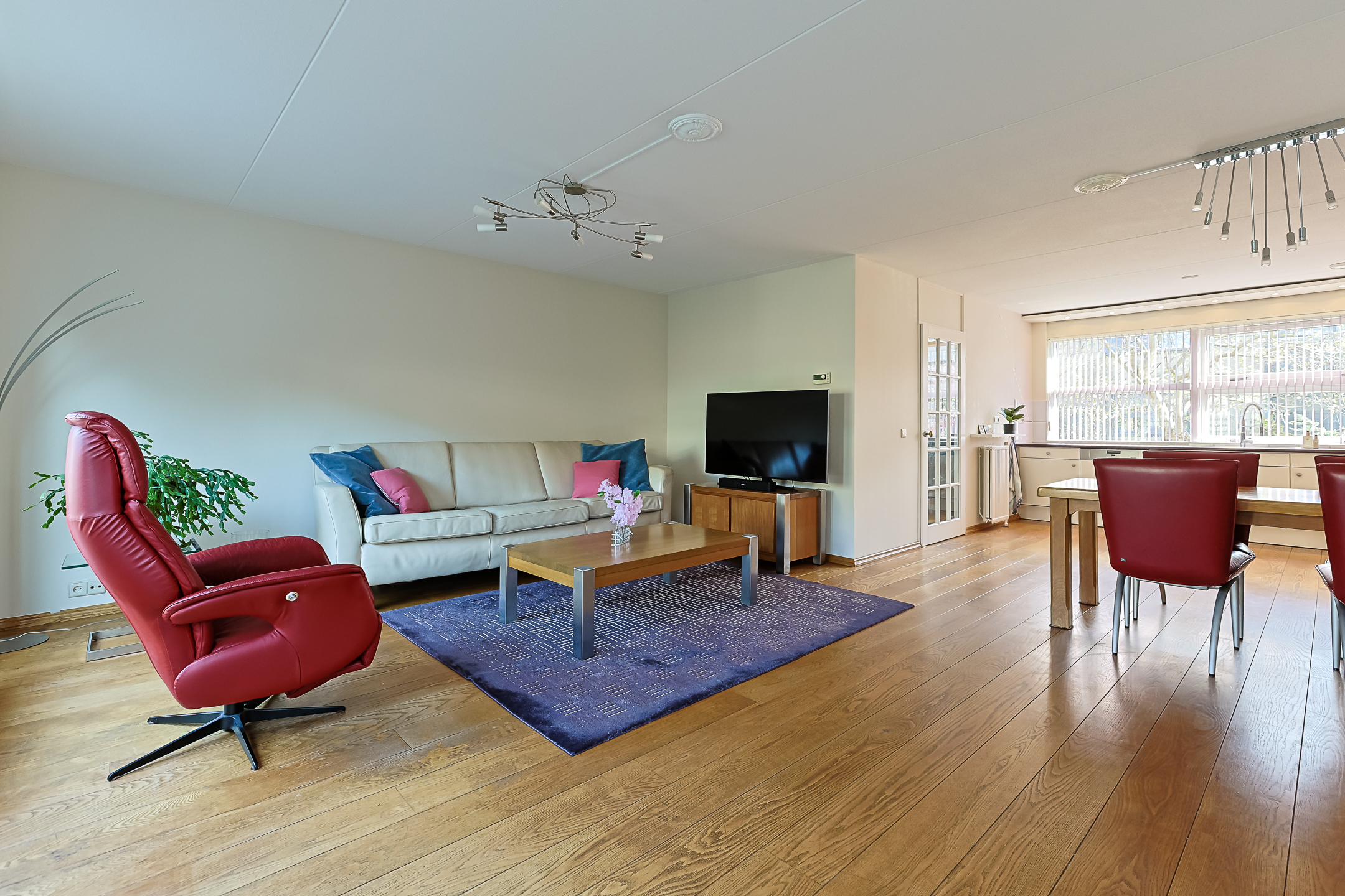 Eengezinswoning Geschakelde woning Nepalstraat 43, Alphen aan den Rijn