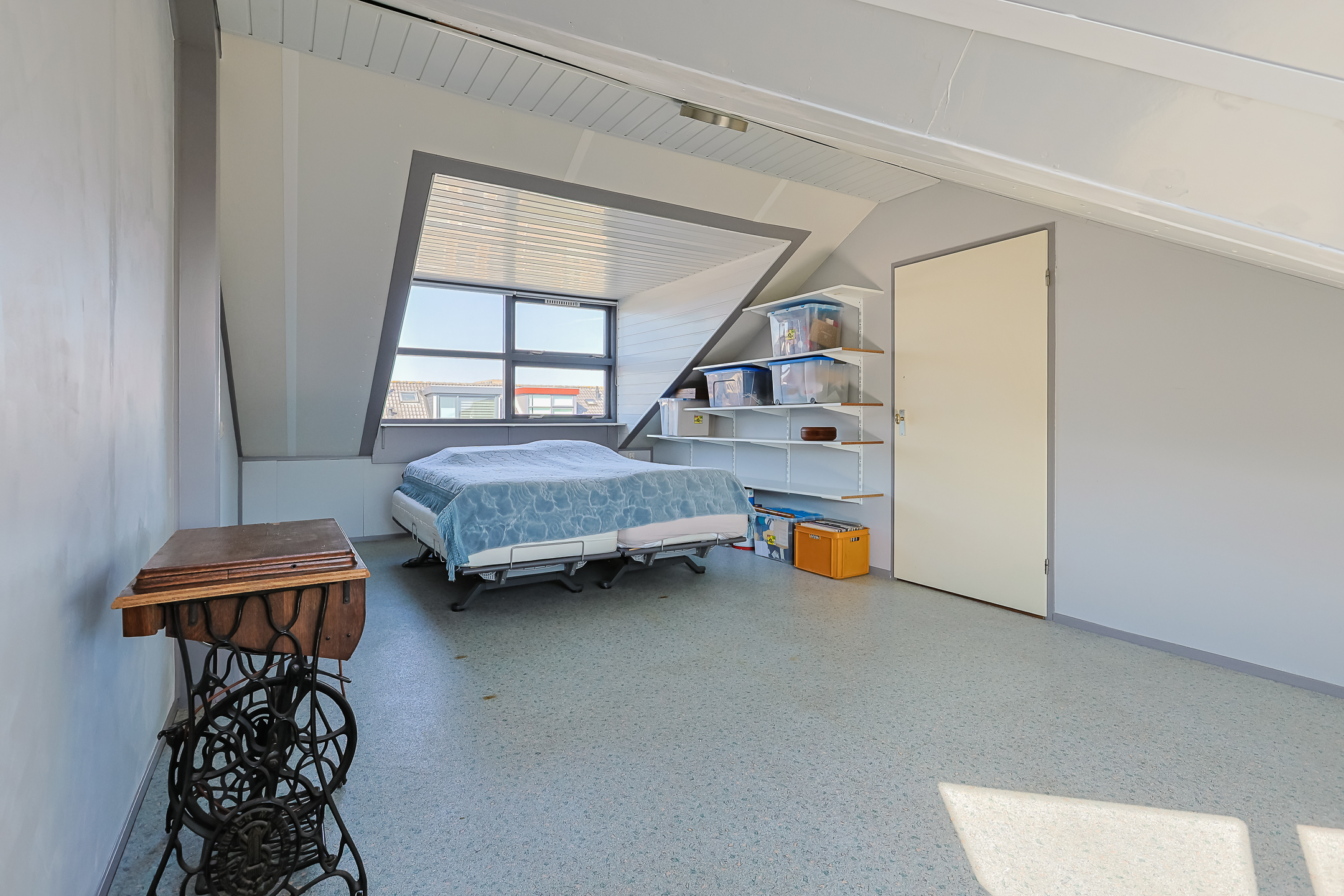 Eengezinswoning Geschakelde woning Nepalstraat 43, Alphen aan den Rijn