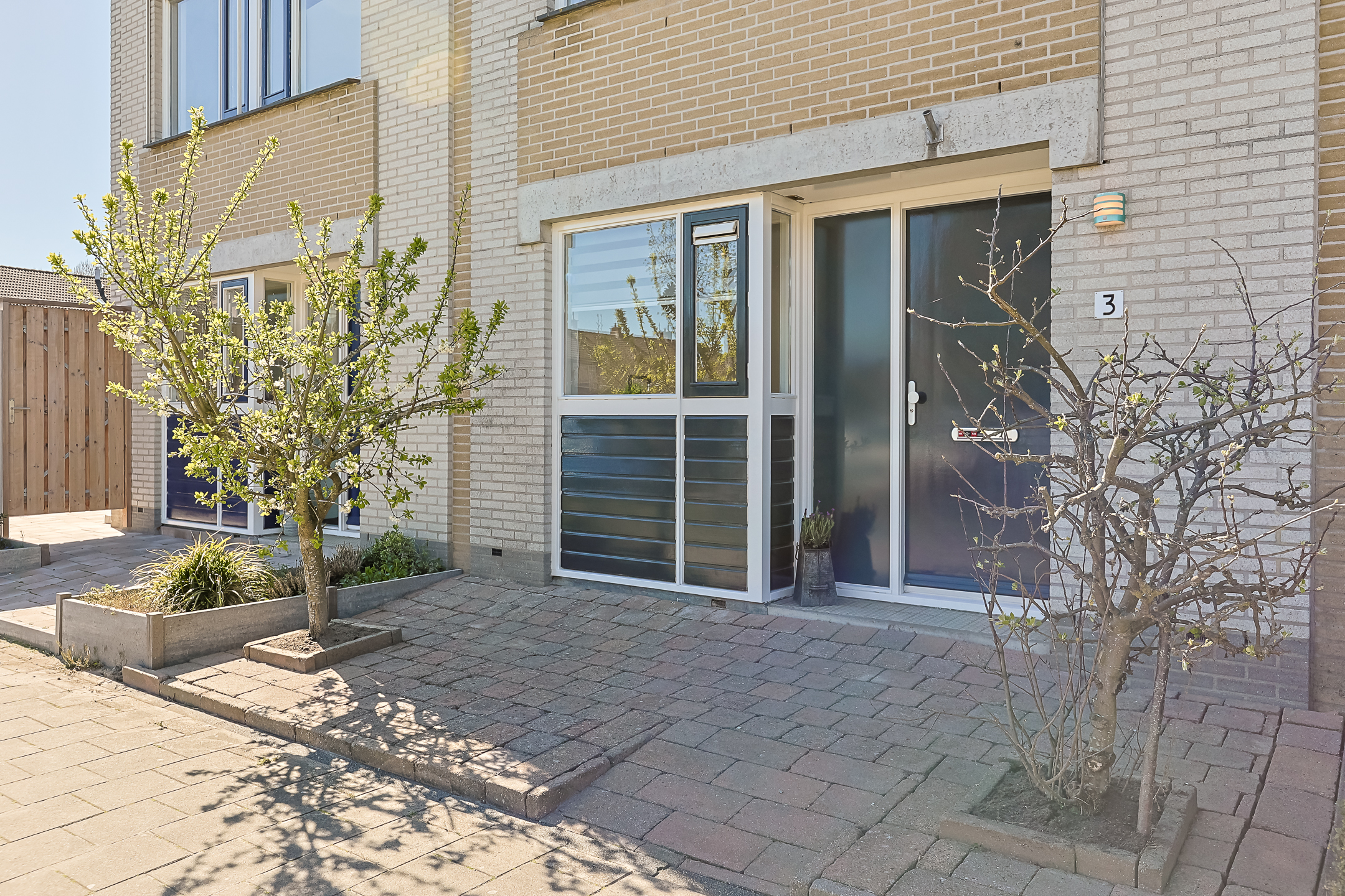 Eengezinswoning Tussenwoning Oude Herenweg 3, Alphen aan den Rijn
