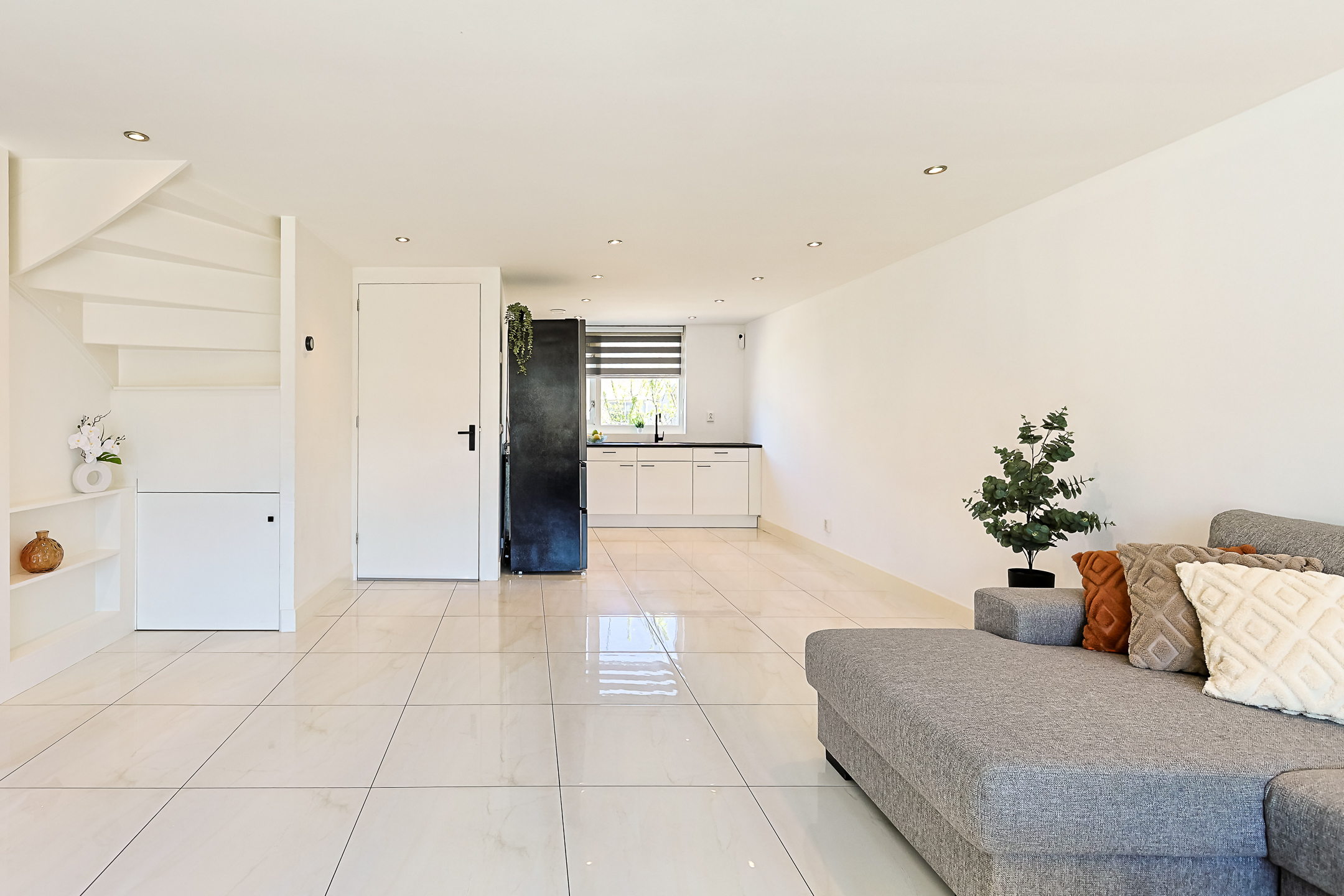 Eengezinswoning Tussenwoning Oude Herenweg 3, Alphen aan den Rijn