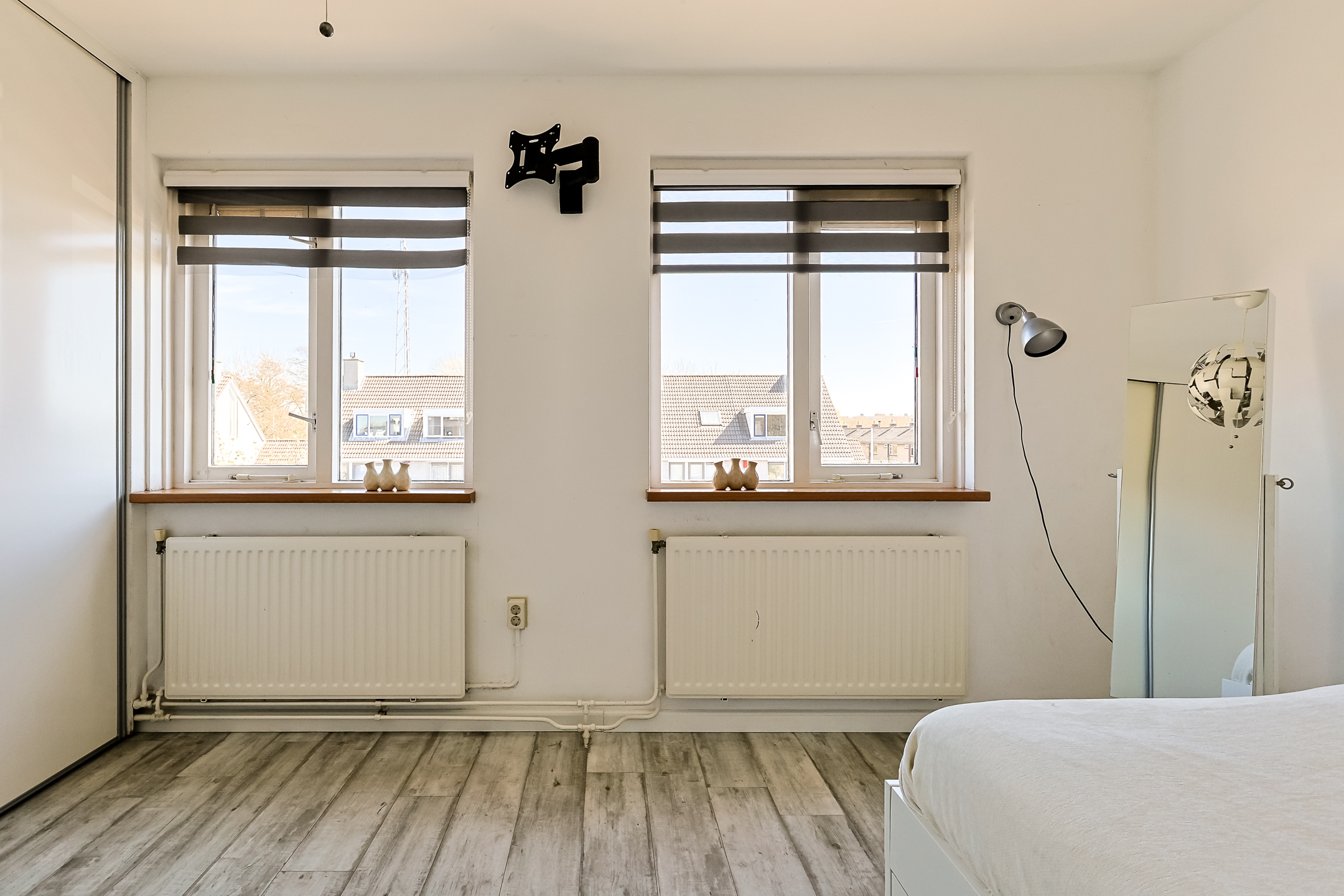Eengezinswoning Tussenwoning Oude Herenweg 3, Alphen aan den Rijn