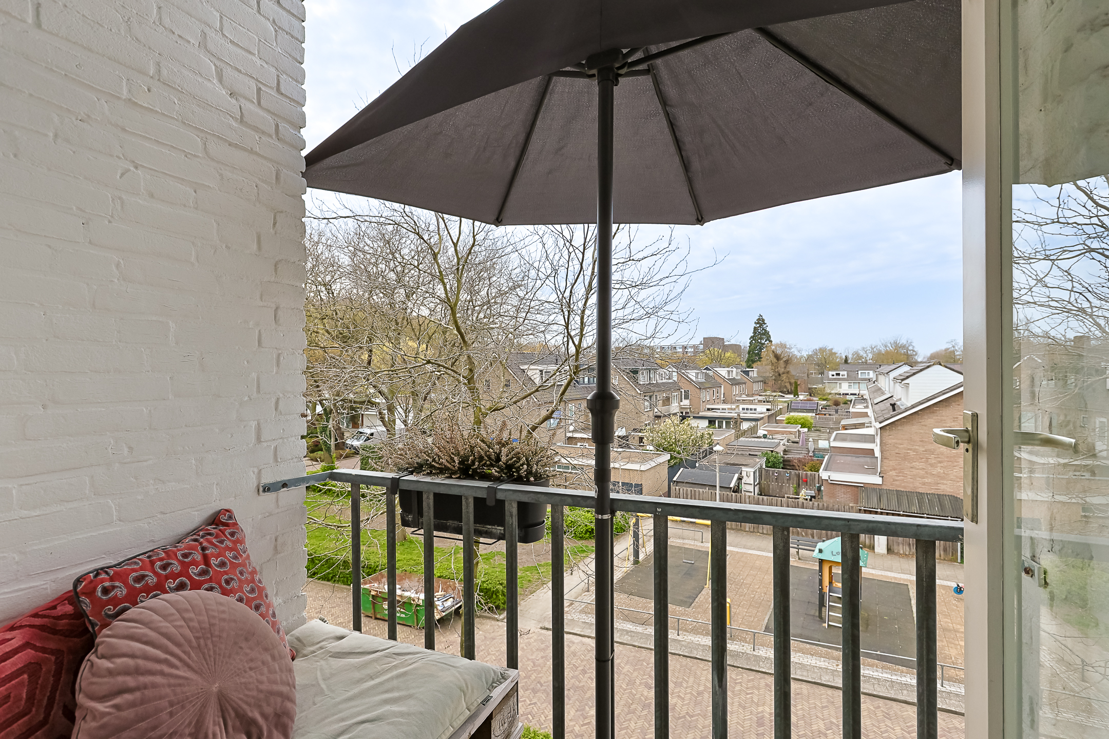 Maisonnette Appartement Charlotte De Bourbonstraat 12, Alphen aan den Rijn