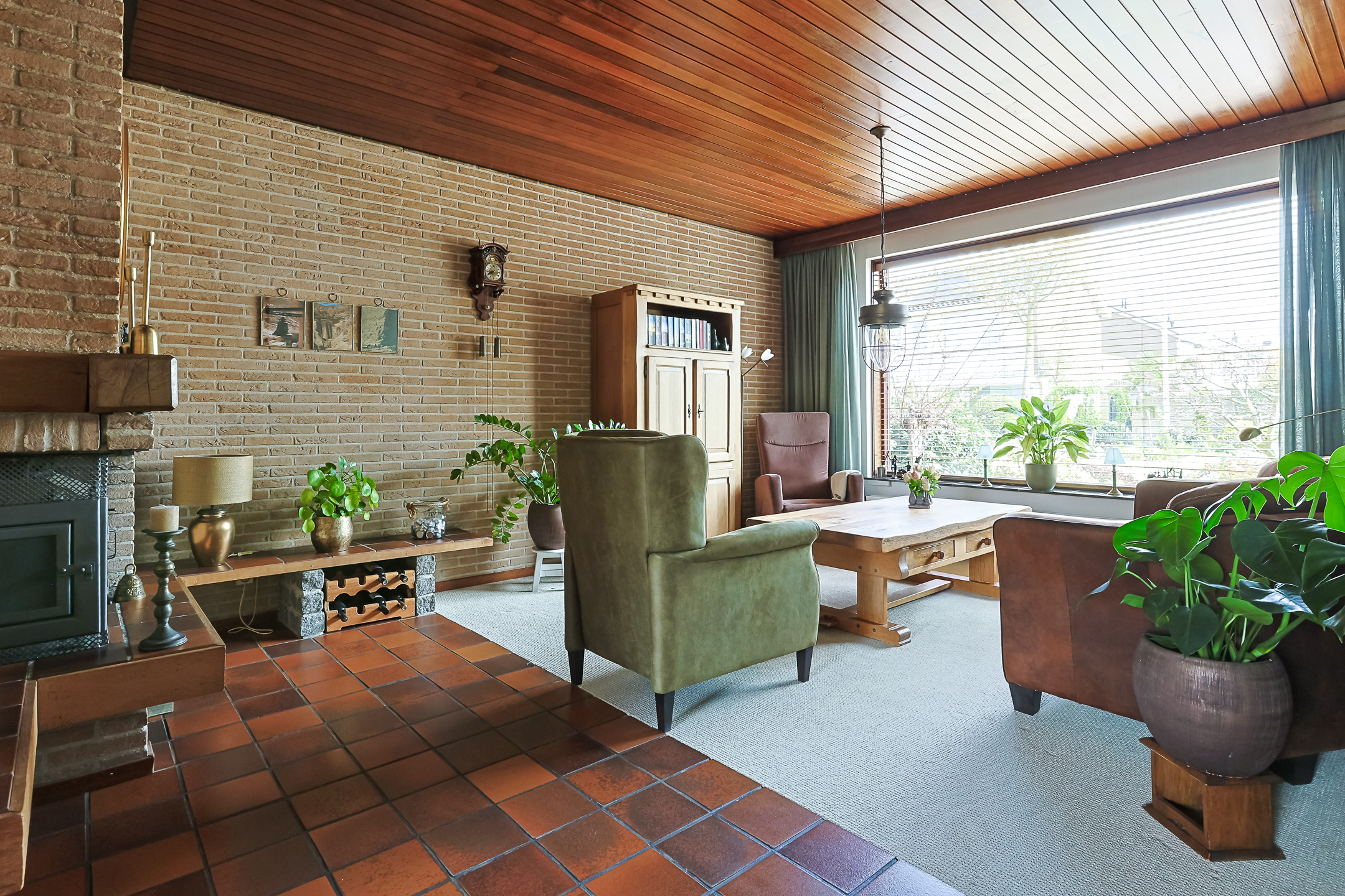 Eengezinswoning Geschakelde twee onder een kapwoning Amalia Van Solmsstraat 7, Alphen aan den Rijn