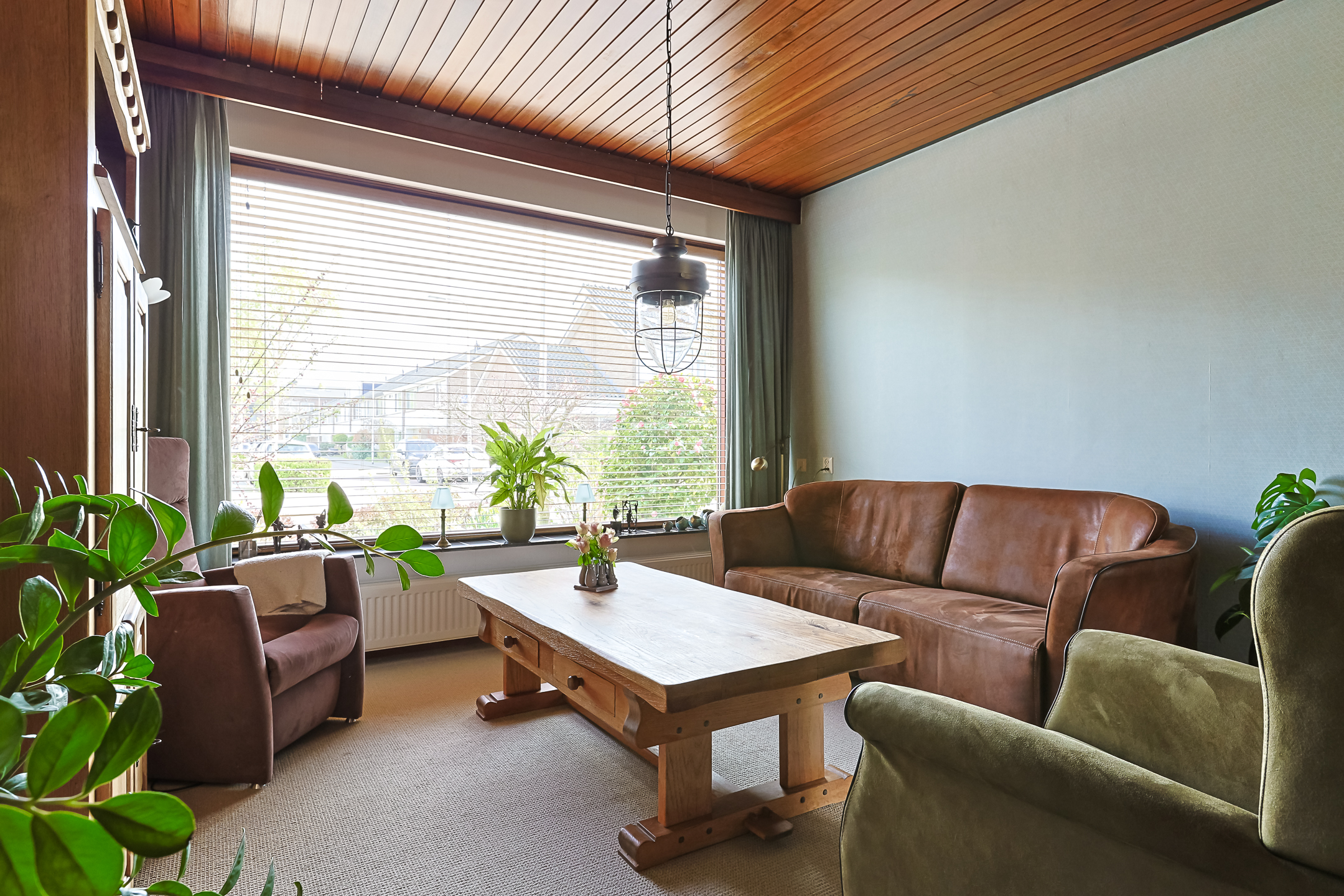 Eengezinswoning Geschakelde twee onder een kapwoning Amalia Van Solmsstraat 7, Alphen aan den Rijn