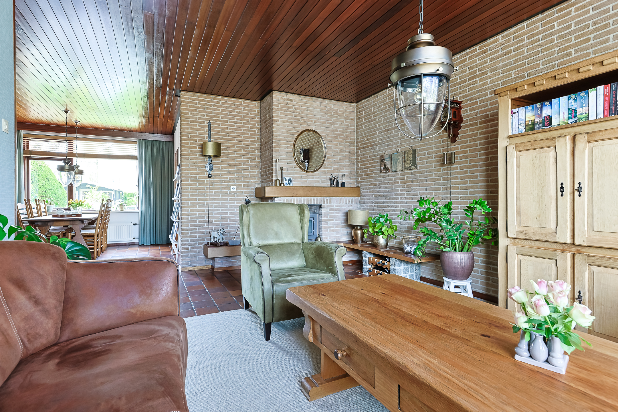 Eengezinswoning Geschakelde twee onder een kapwoning Amalia Van Solmsstraat 7, Alphen aan den Rijn