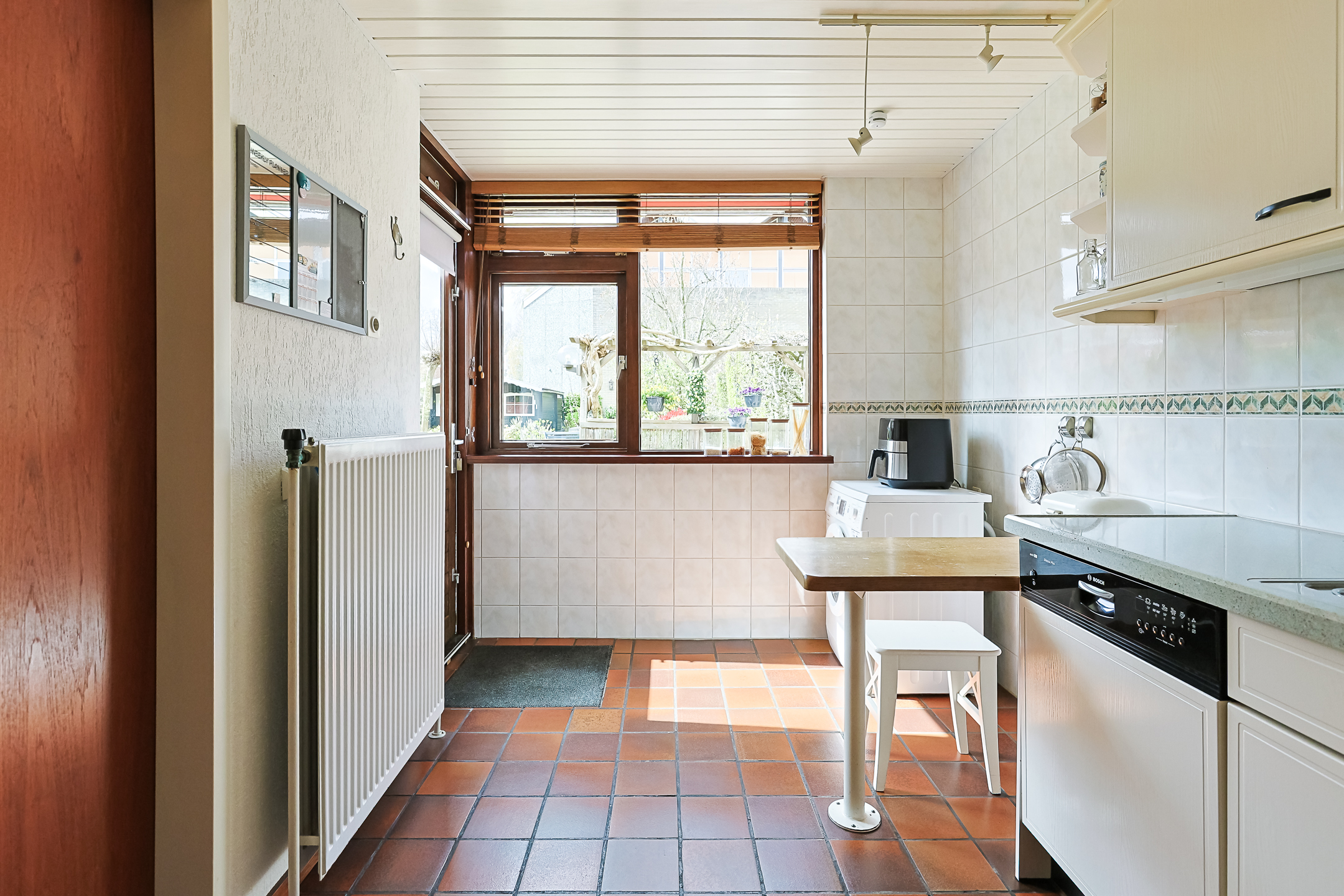 Eengezinswoning Geschakelde twee onder een kapwoning Amalia Van Solmsstraat 7, Alphen aan den Rijn