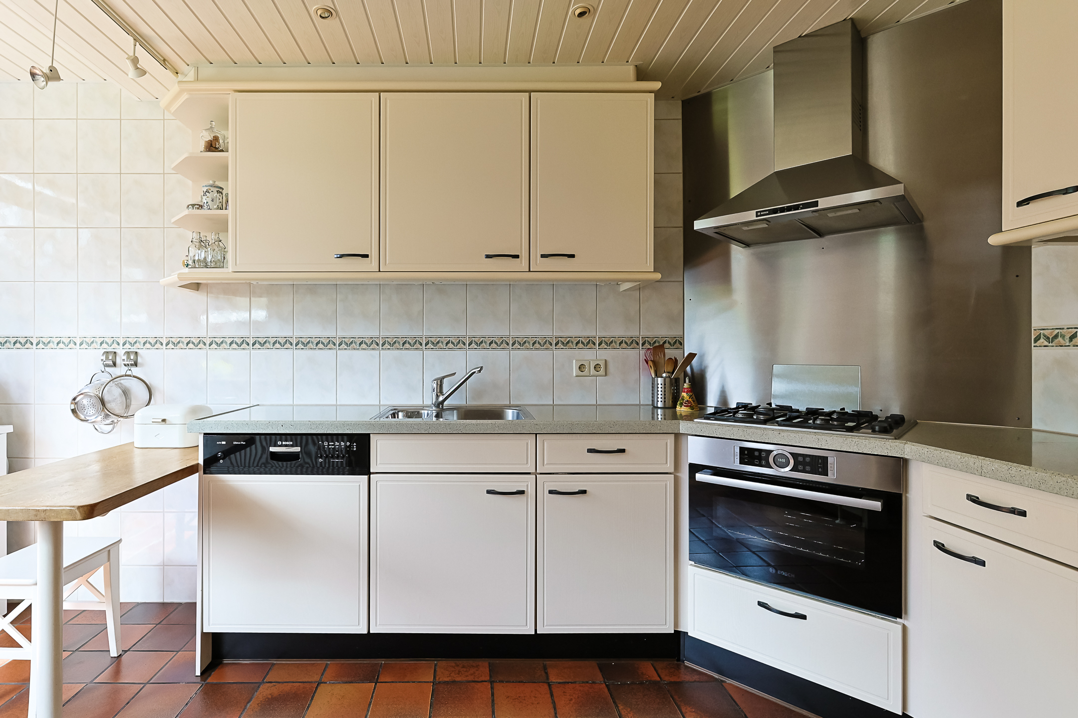 Eengezinswoning Geschakelde twee onder een kapwoning Amalia Van Solmsstraat 7, Alphen aan den Rijn