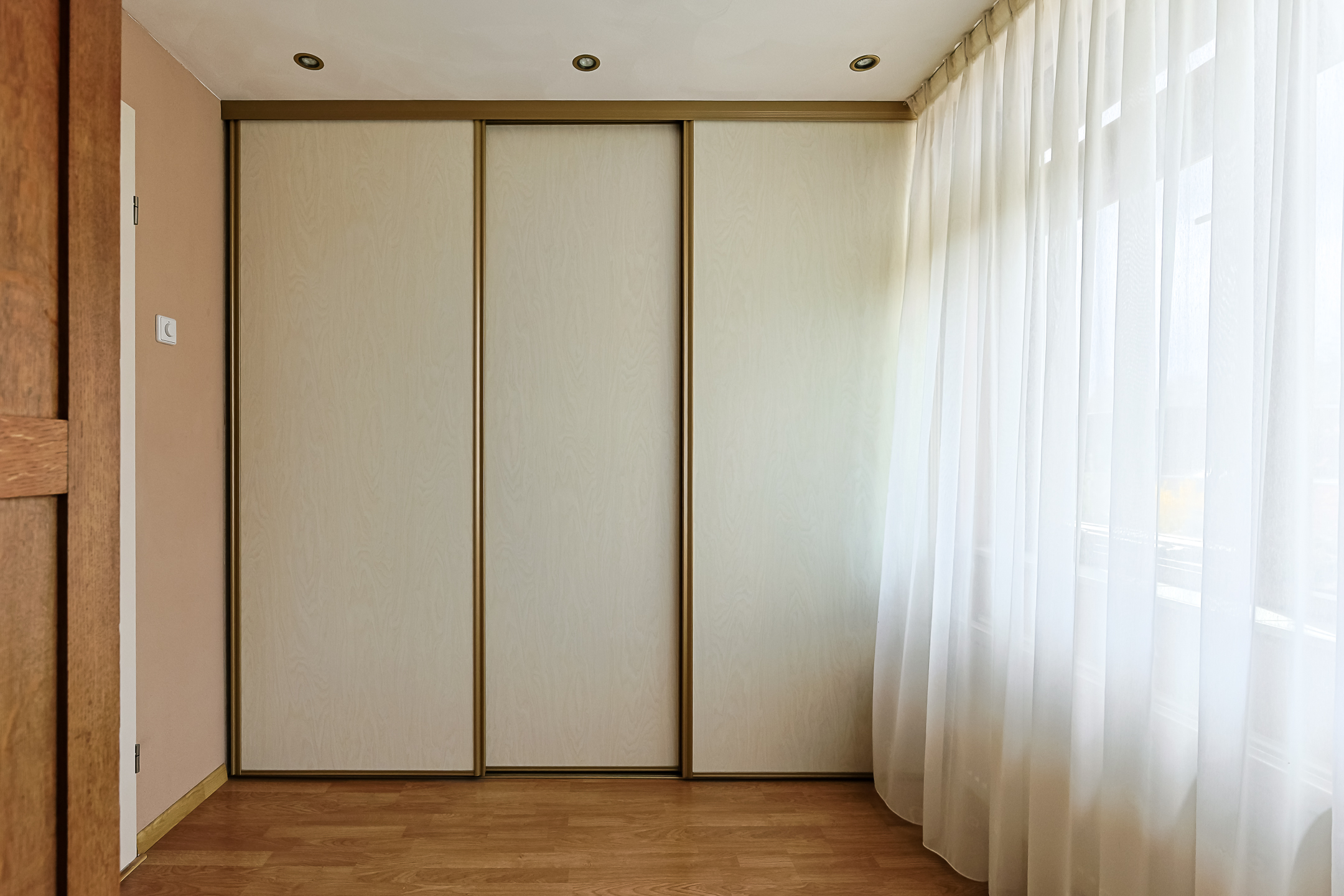 Eengezinswoning Geschakelde twee onder een kapwoning Amalia Van Solmsstraat 7, Alphen aan den Rijn