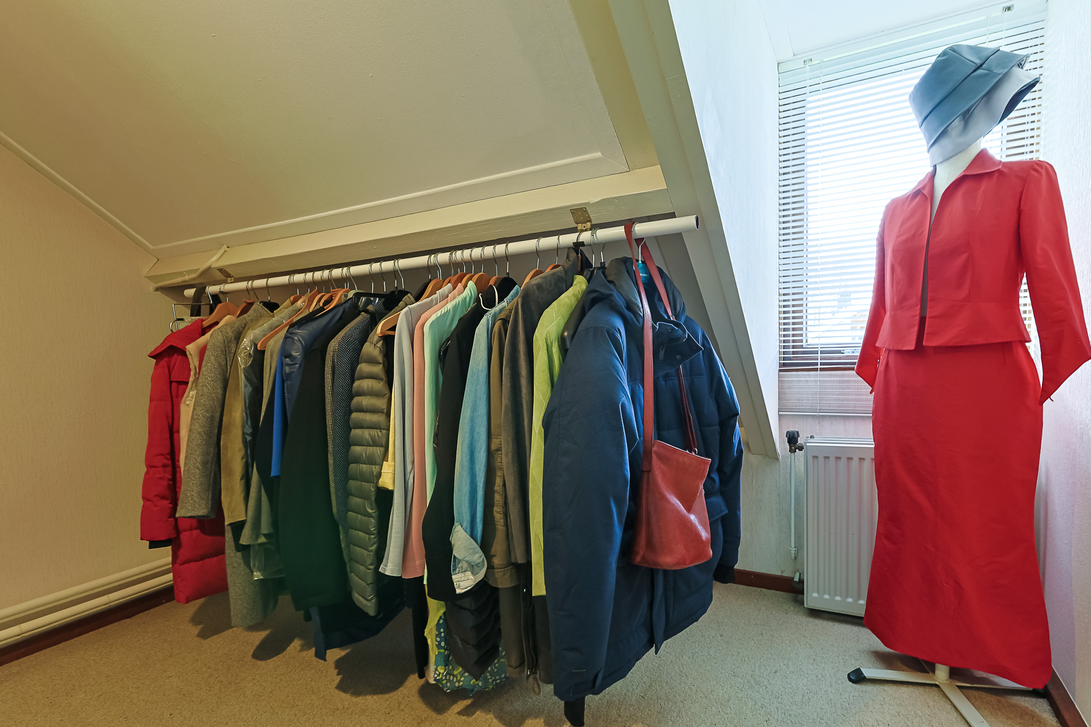 Eengezinswoning Geschakelde twee onder een kapwoning Amalia Van Solmsstraat 7, Alphen aan den Rijn