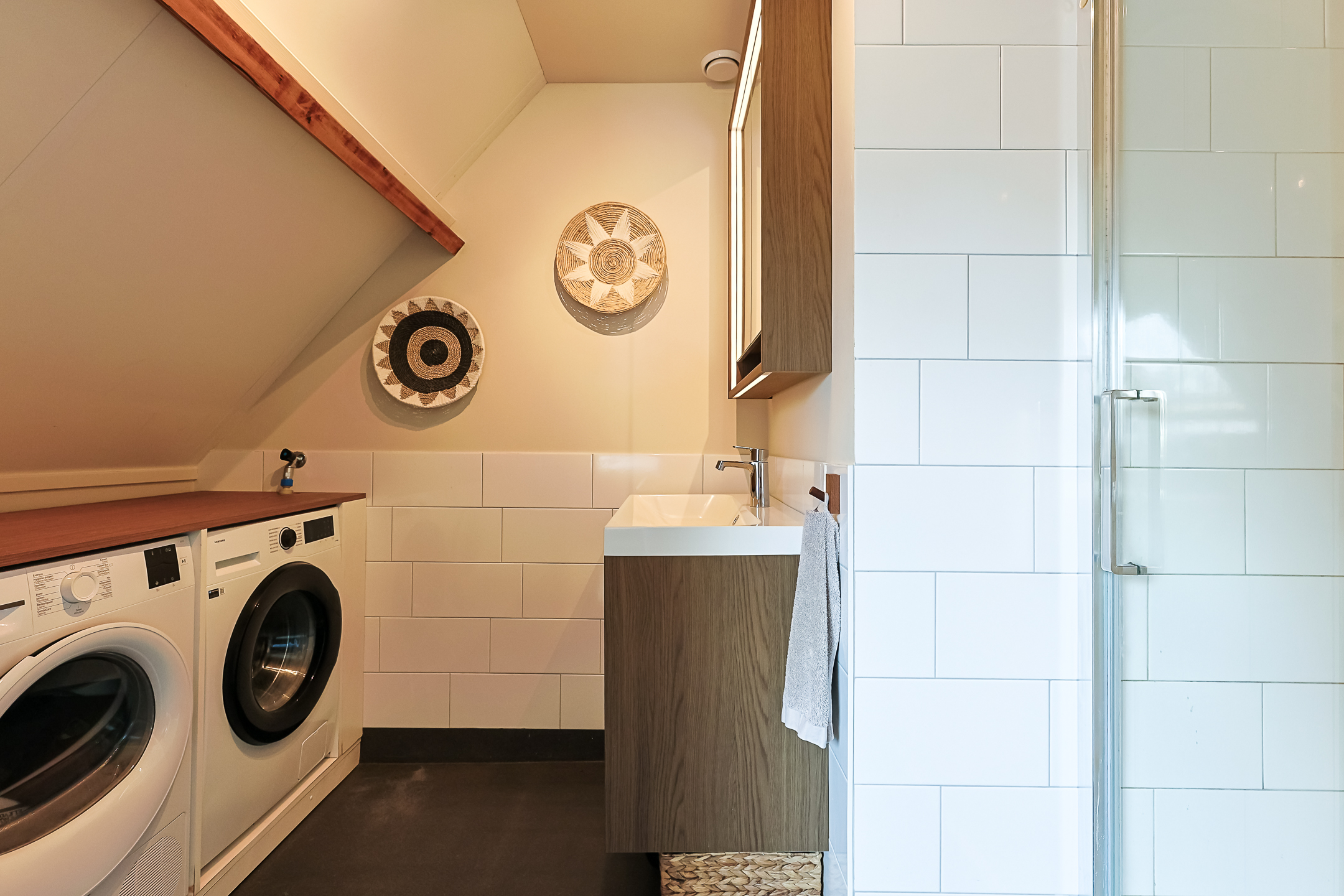 Bovenwoning Appartement Comriekade 11c, Woubrugge