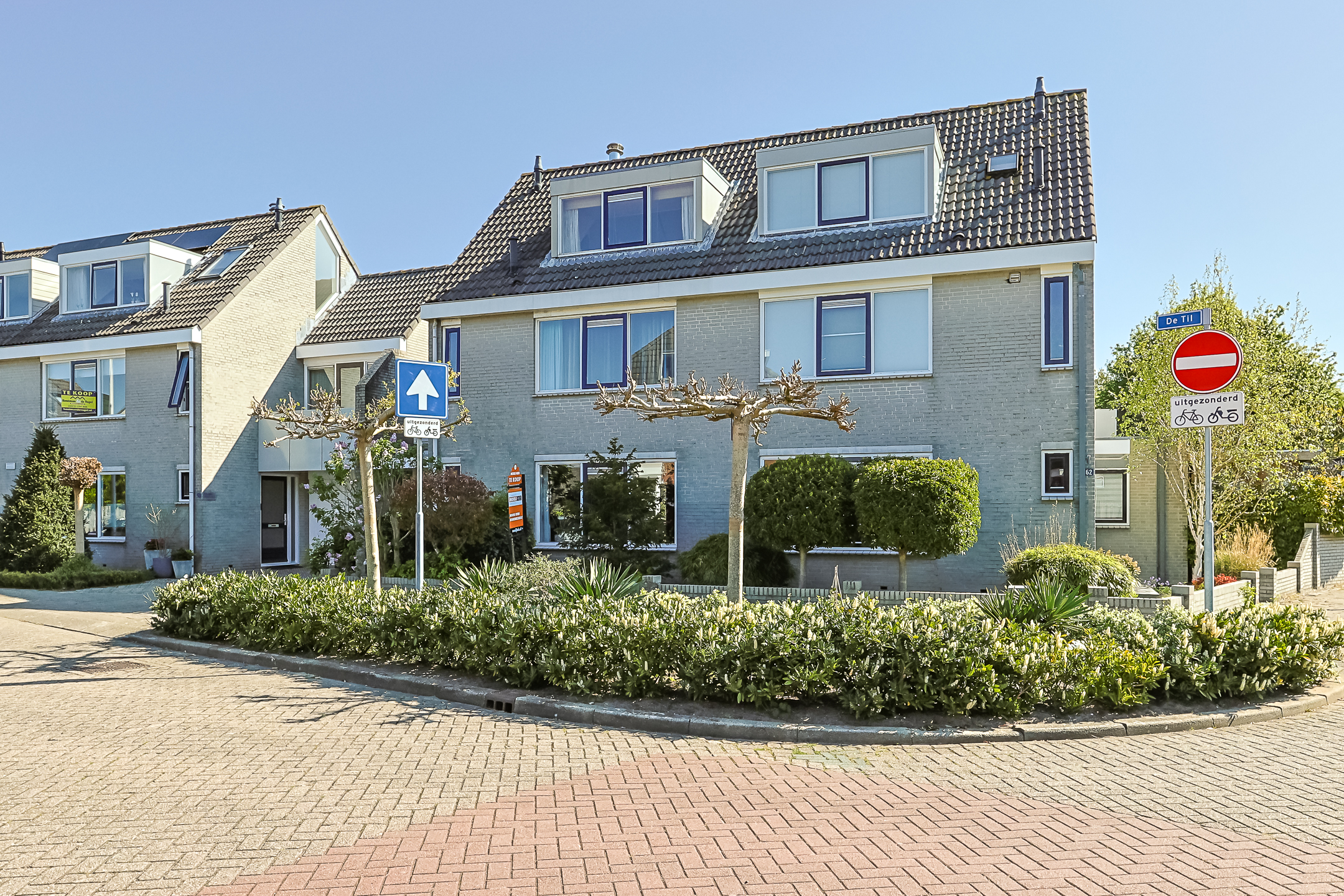 Eengezinswoning Twee onder een kapwoning De Til 60, Koudekerk aan den Rijn