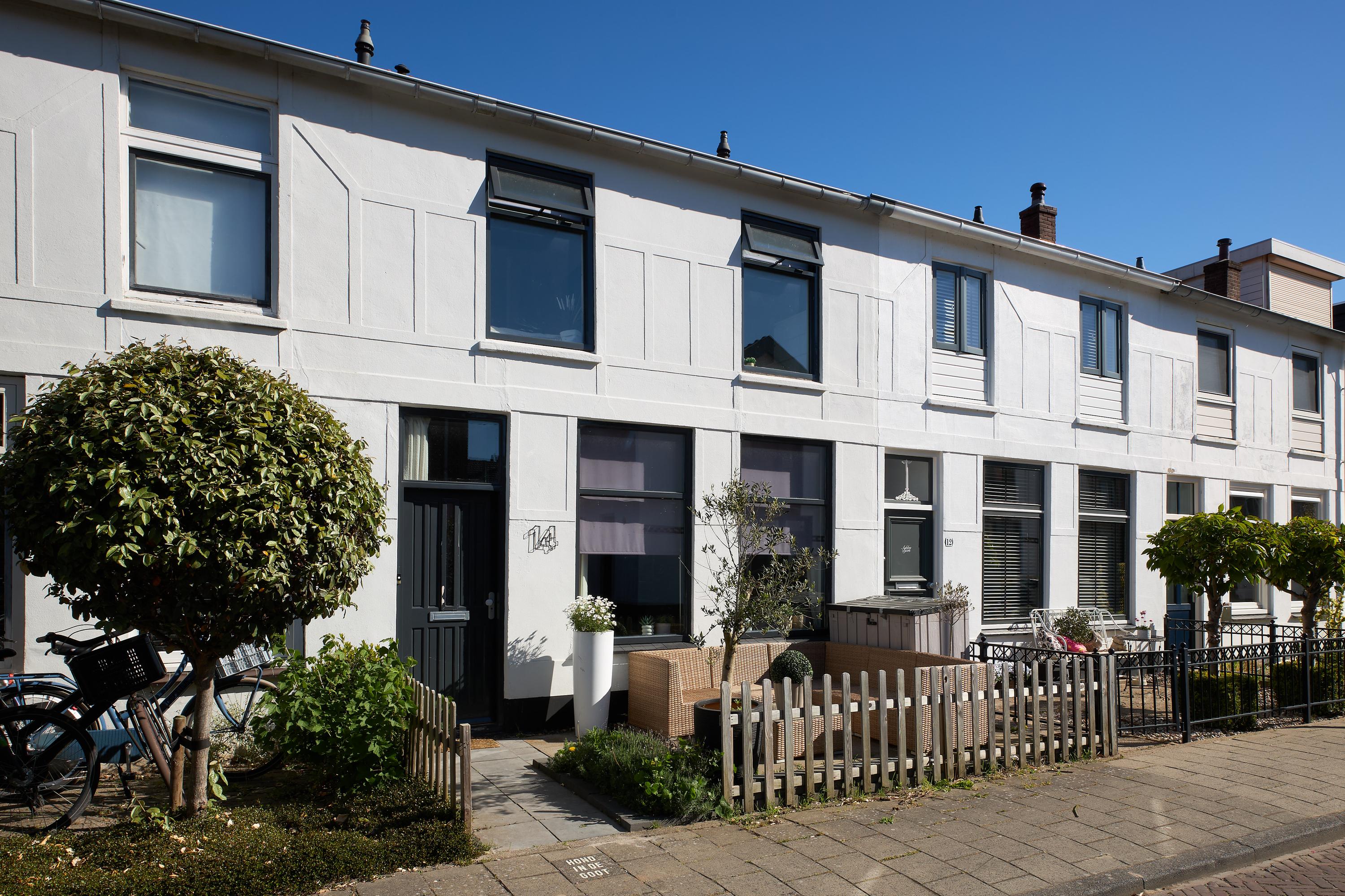 Eengezinswoning Tussenwoning Willemstraat 14, Alphen aan den Rijn