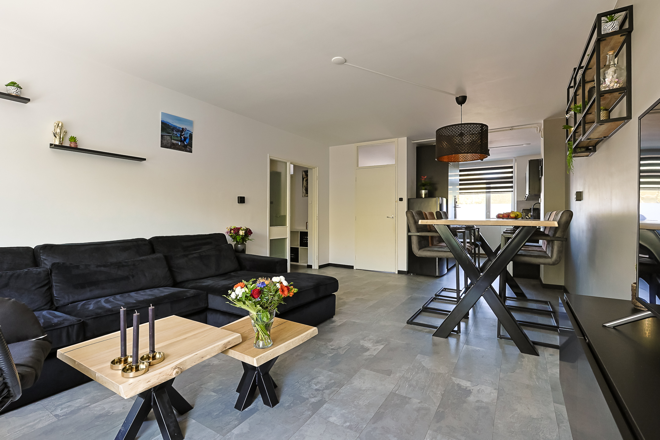 Galerijflat Appartement Plutostraat 48, Alphen aan den Rijn