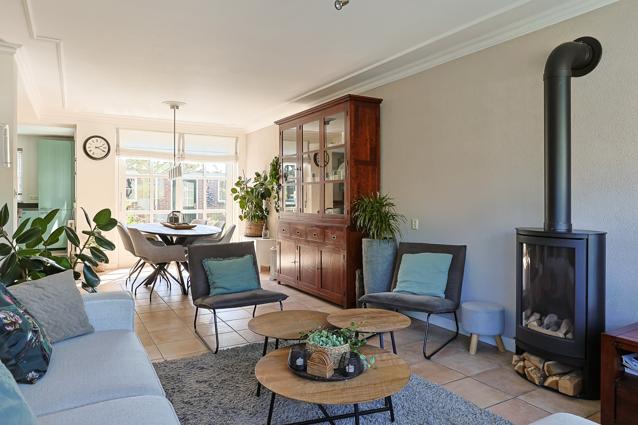 Eengezinswoning Hoekwoning Van Woudeweg 38, Woubrugge