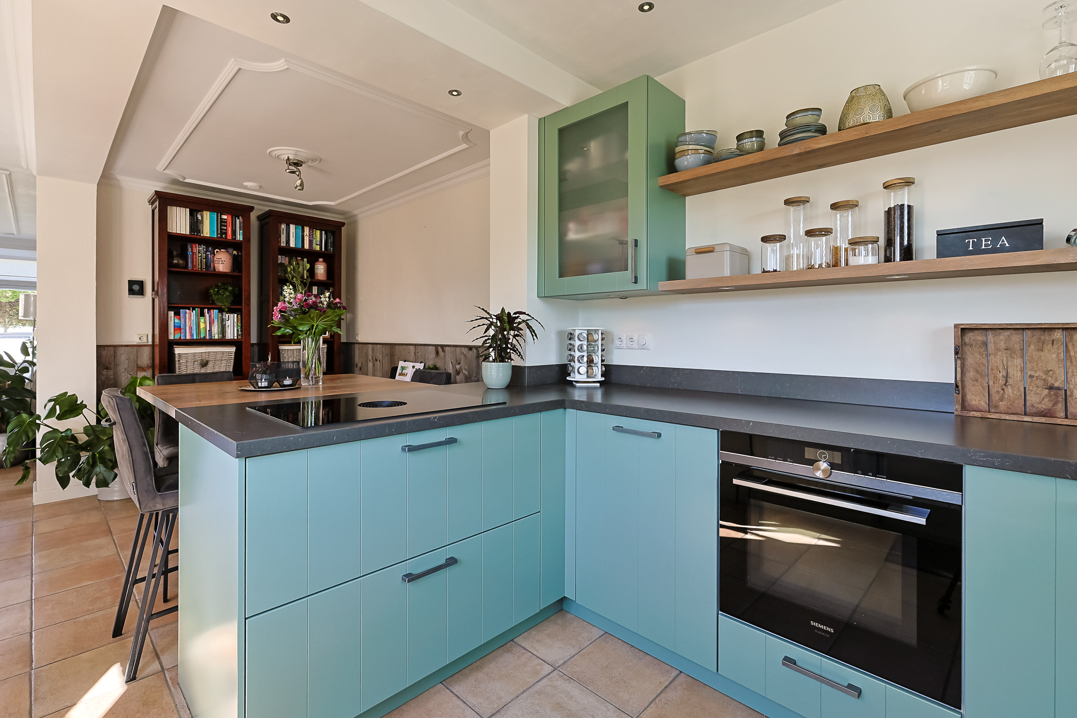 Eengezinswoning Hoekwoning Van Woudeweg 38, Woubrugge