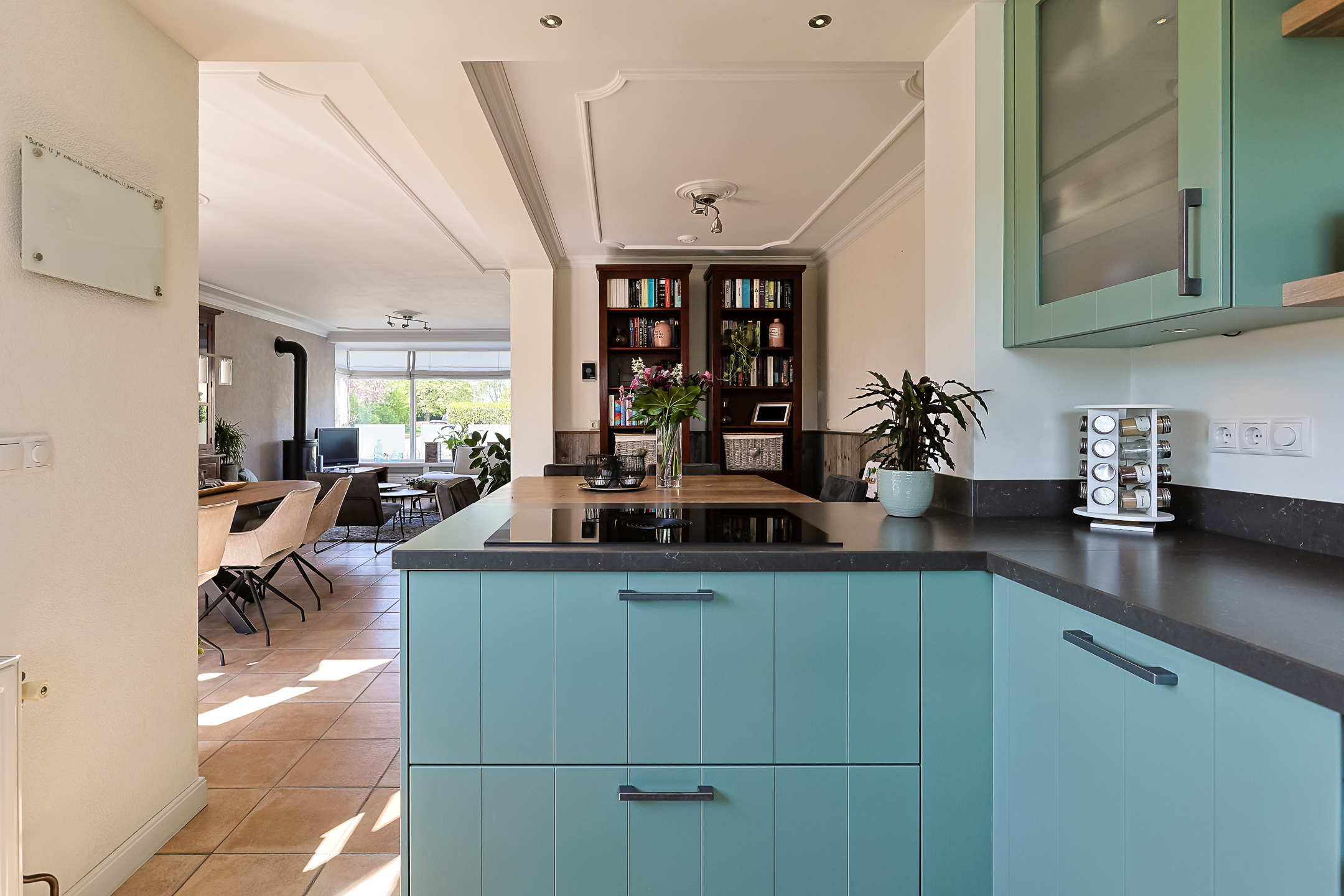 Eengezinswoning Hoekwoning Van Woudeweg 38, Woubrugge