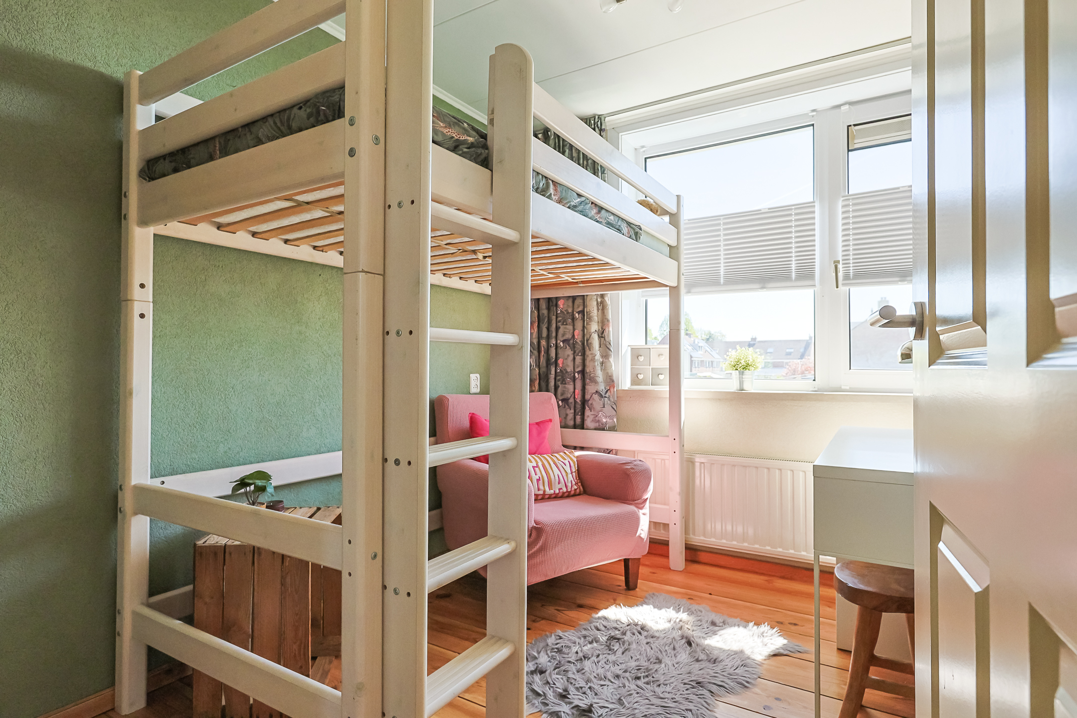 Eengezinswoning Hoekwoning Van Woudeweg 38, Woubrugge