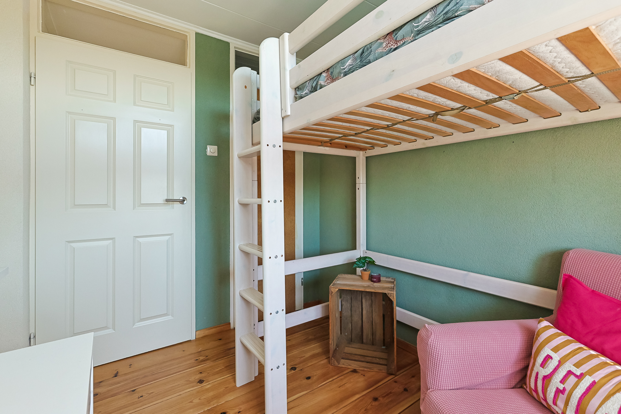 Eengezinswoning Hoekwoning Van Woudeweg 38, Woubrugge