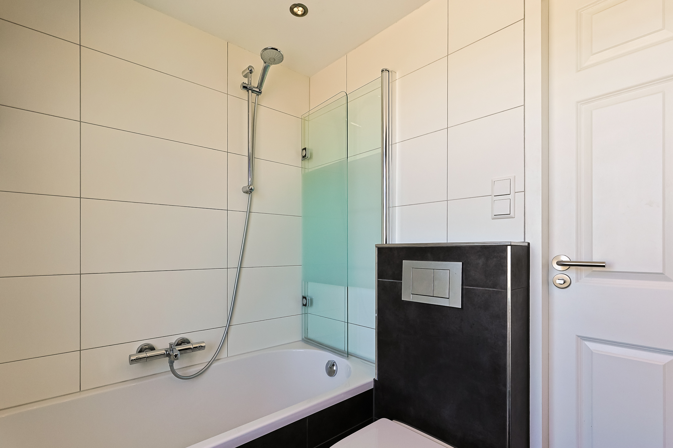 Eengezinswoning Hoekwoning Van Woudeweg 38, Woubrugge