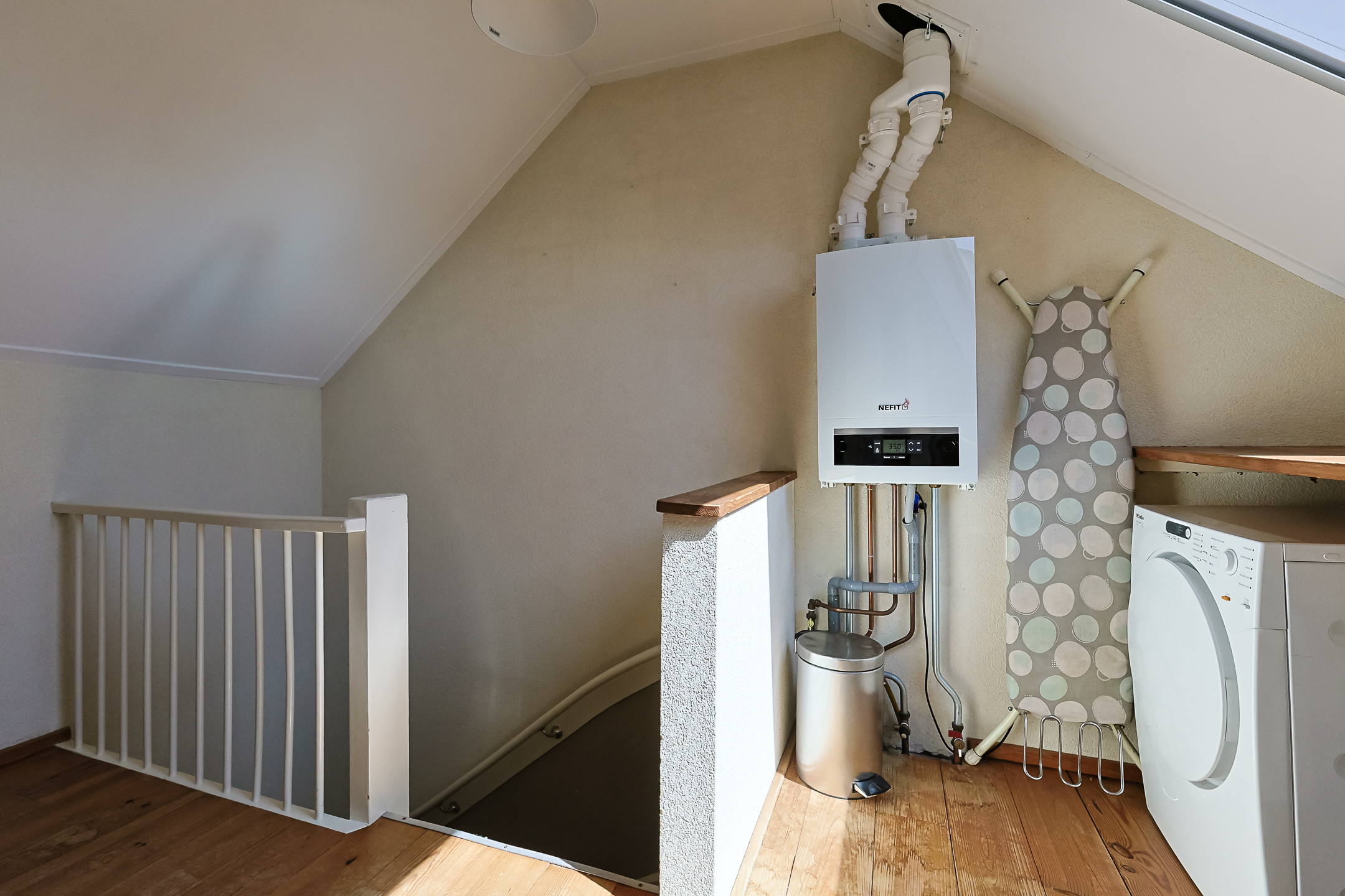 Eengezinswoning Hoekwoning Van Woudeweg 38, Woubrugge