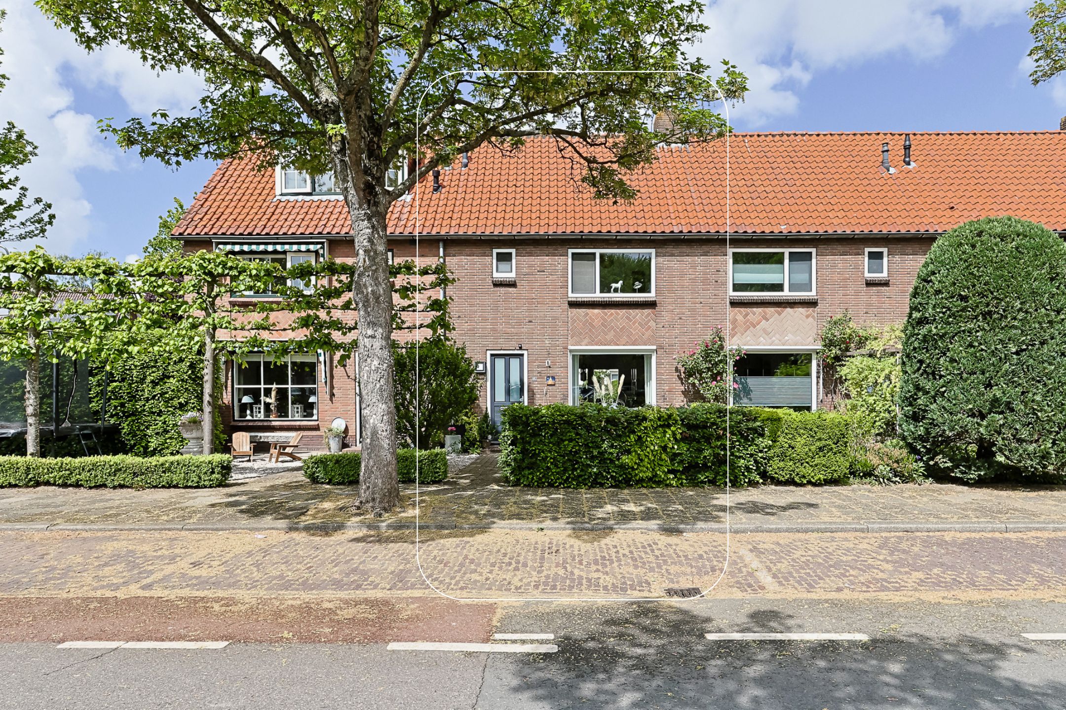 Eengezinswoning Tussenwoning Van Lennepstraat 45, Alphen aan den Rijn