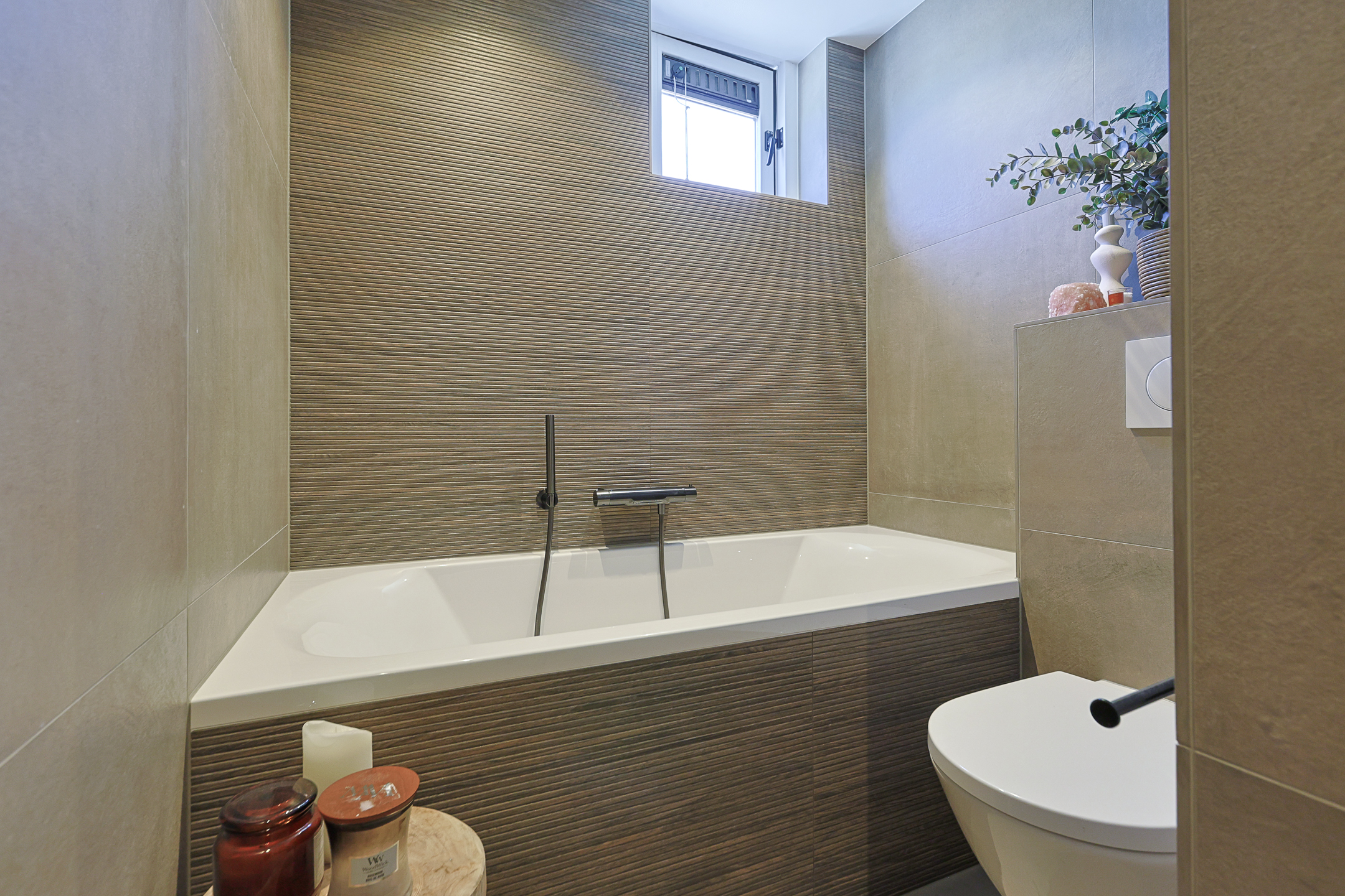 Eengezinswoning Tussenwoning Ringslootpad 49, Nieuwkoop