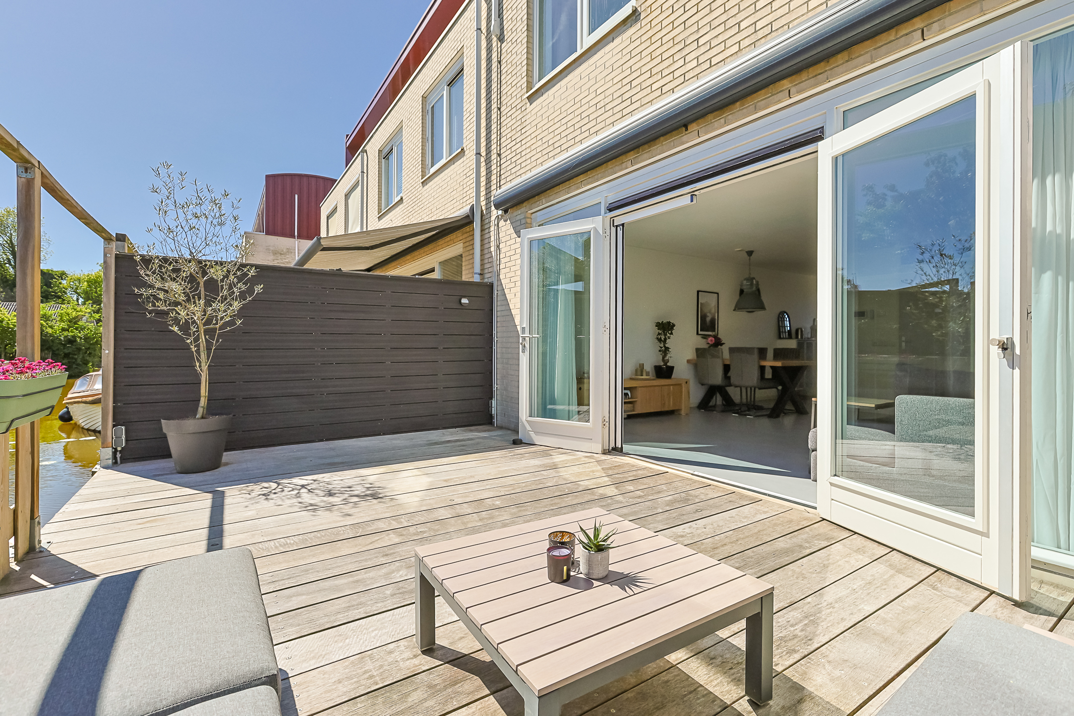 Eengezinswoning Tussenwoning Ringslootpad 49, Nieuwkoop