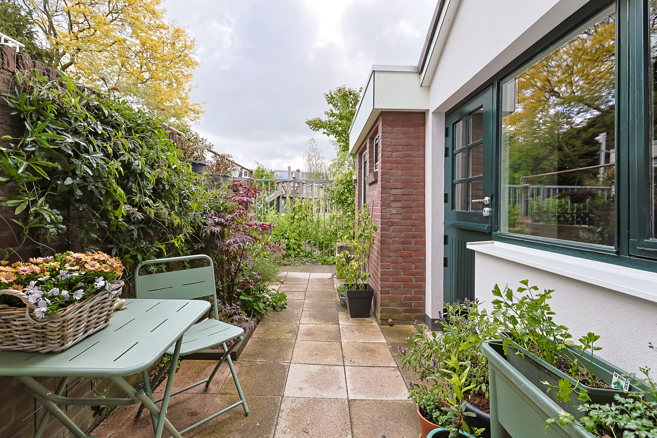 Eengezinswoning Tussenwoning Vorselenburgstraat 13, Alphen aan den Rijn