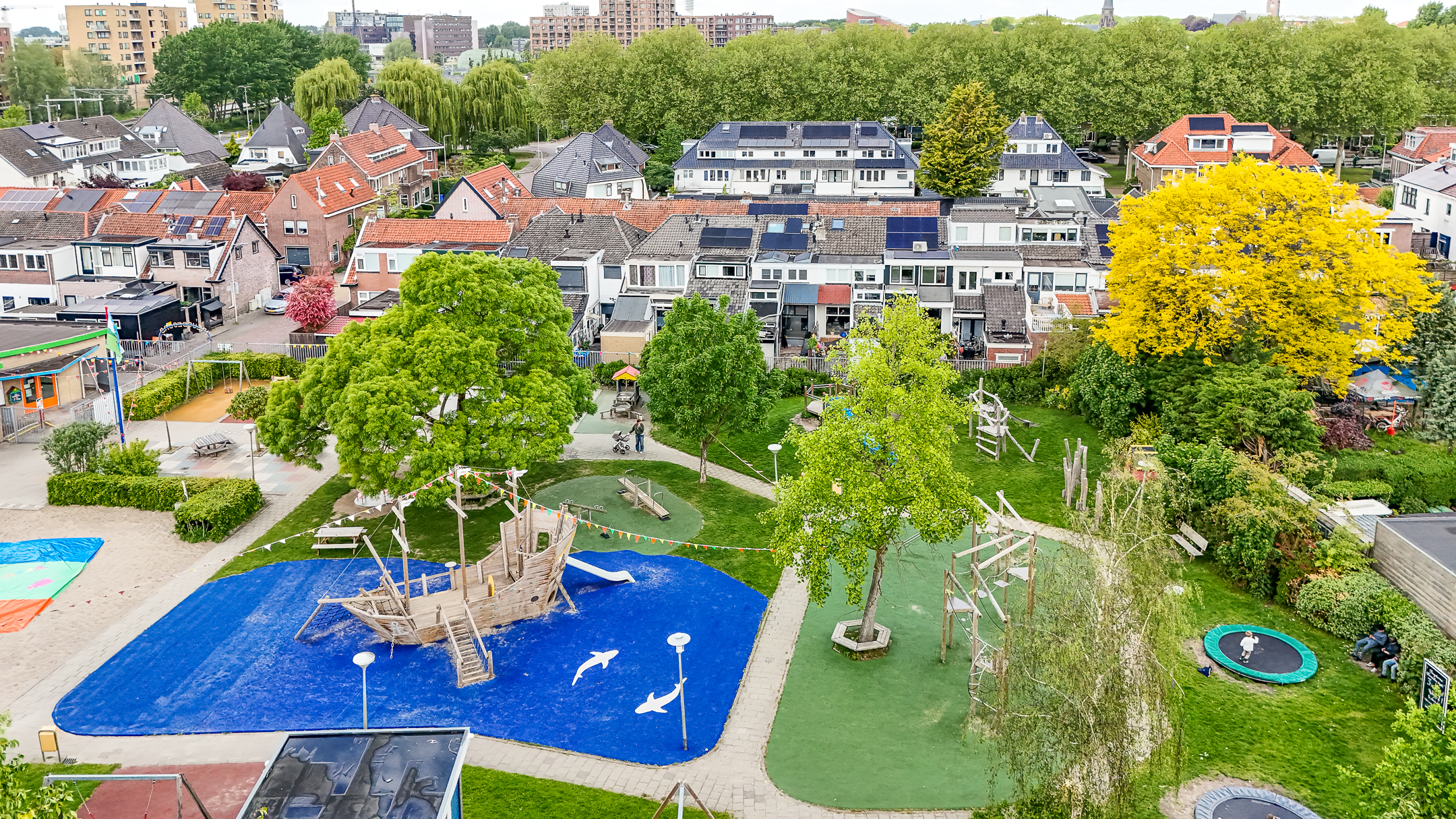 Eengezinswoning Tussenwoning Vorselenburgstraat 13, Alphen aan den Rijn