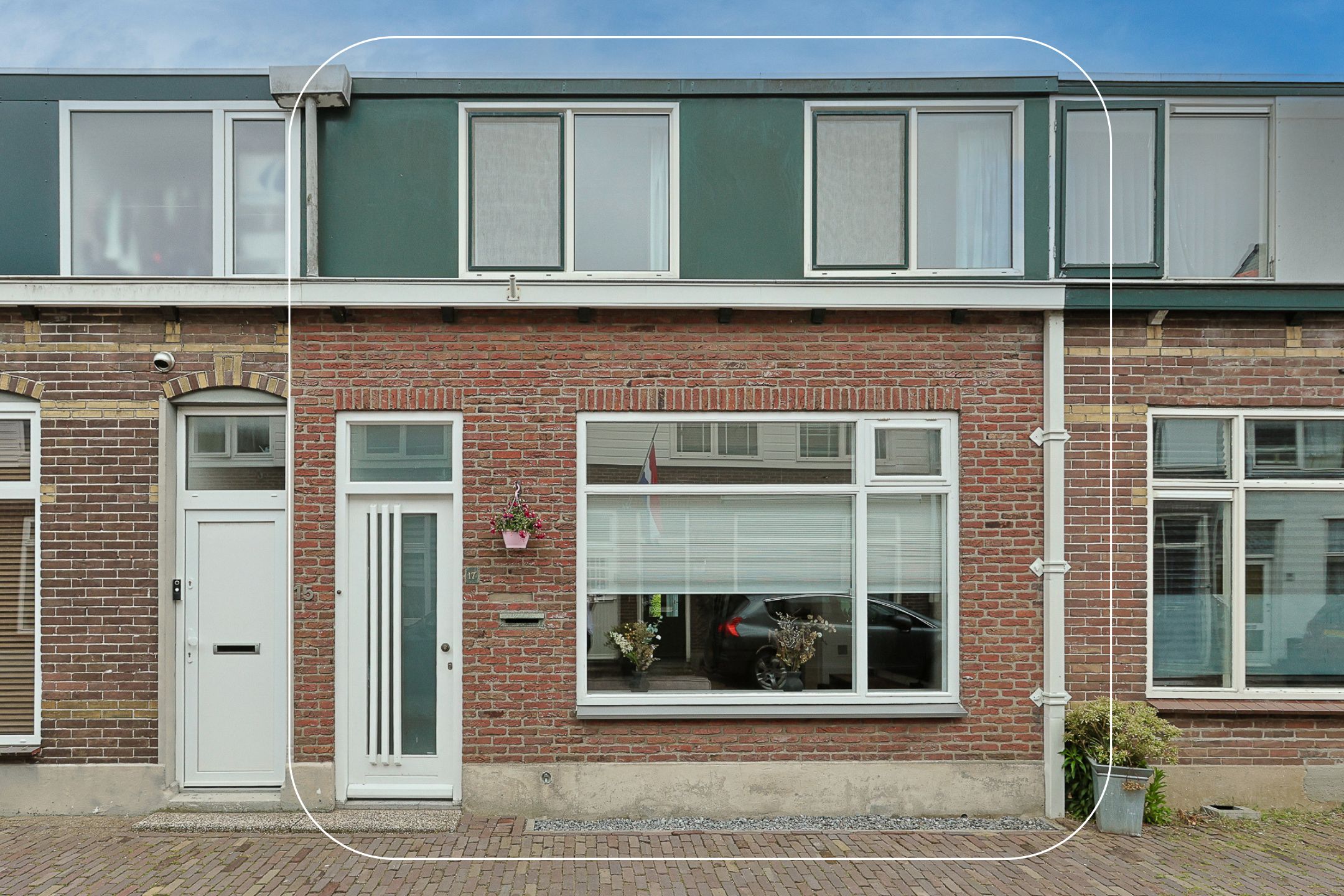 Eengezinswoning Tussenwoning Prinsenlaan 17, Alphen aan den Rijn