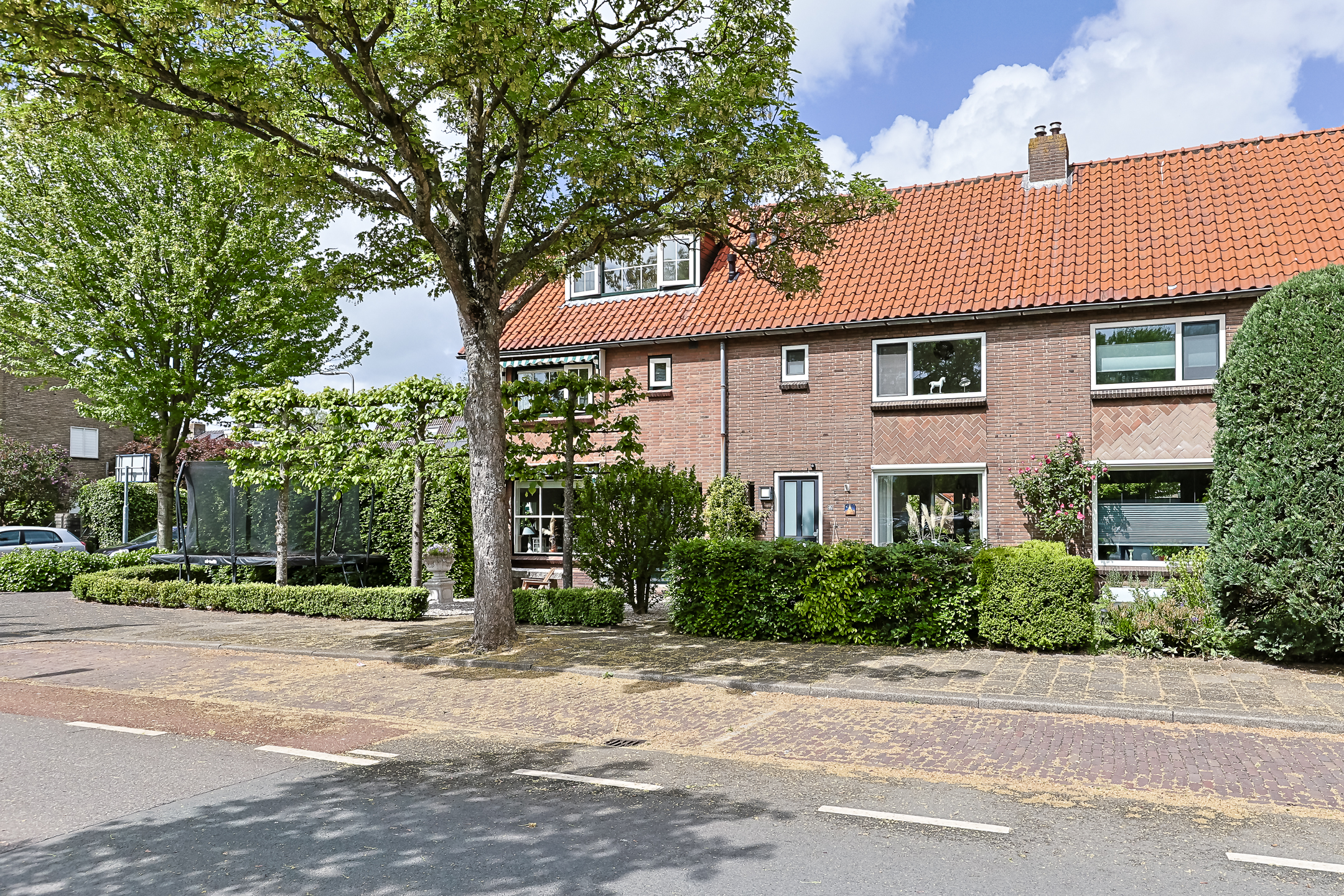 Eengezinswoning Tussenwoning Van Lennepstraat 45, Alphen aan den Rijn