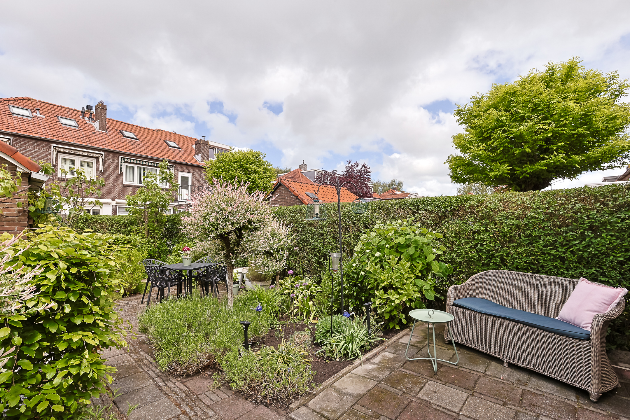 Eengezinswoning Tussenwoning Van Lennepstraat 45, Alphen aan den Rijn