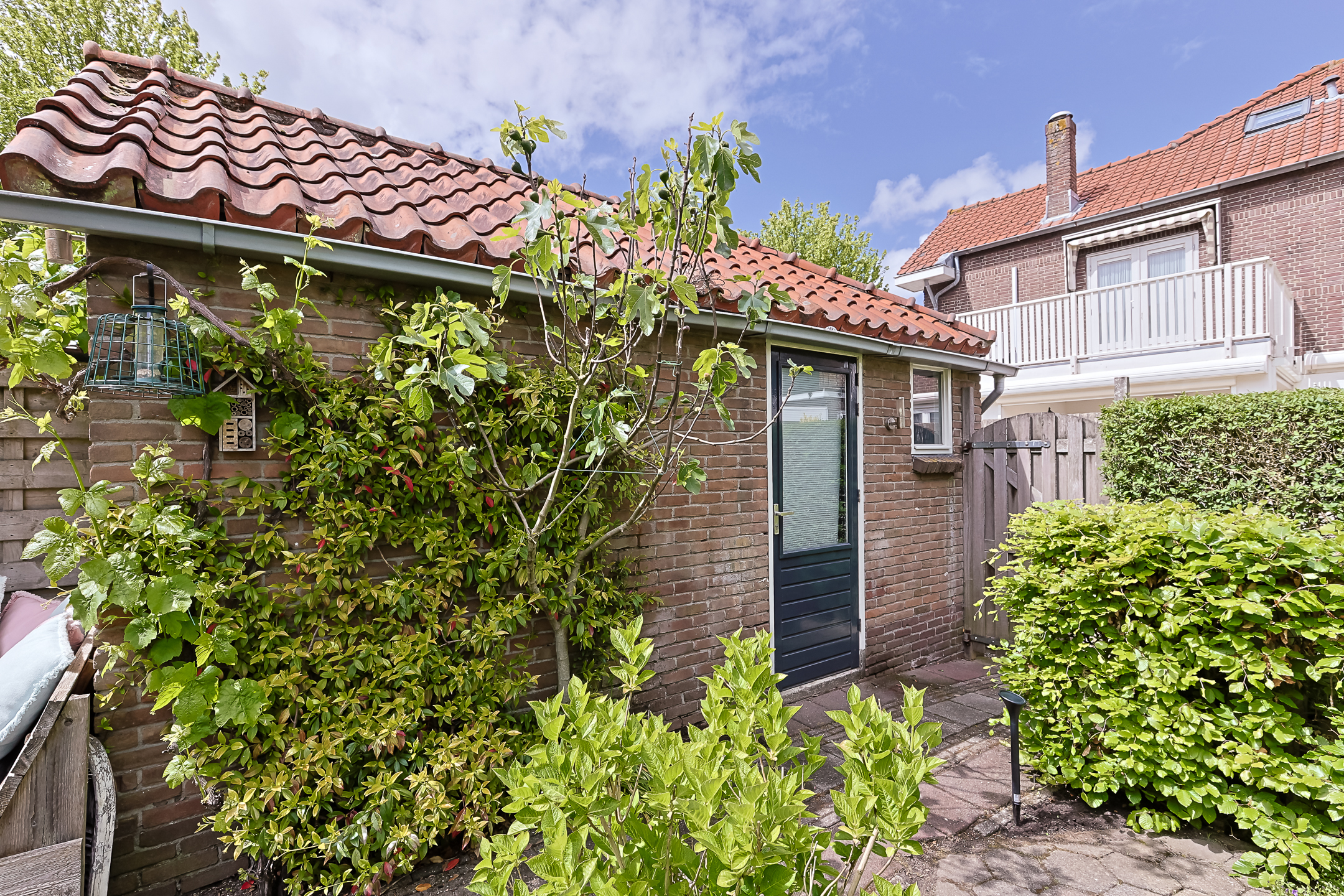 Eengezinswoning Tussenwoning Van Lennepstraat 45, Alphen aan den Rijn