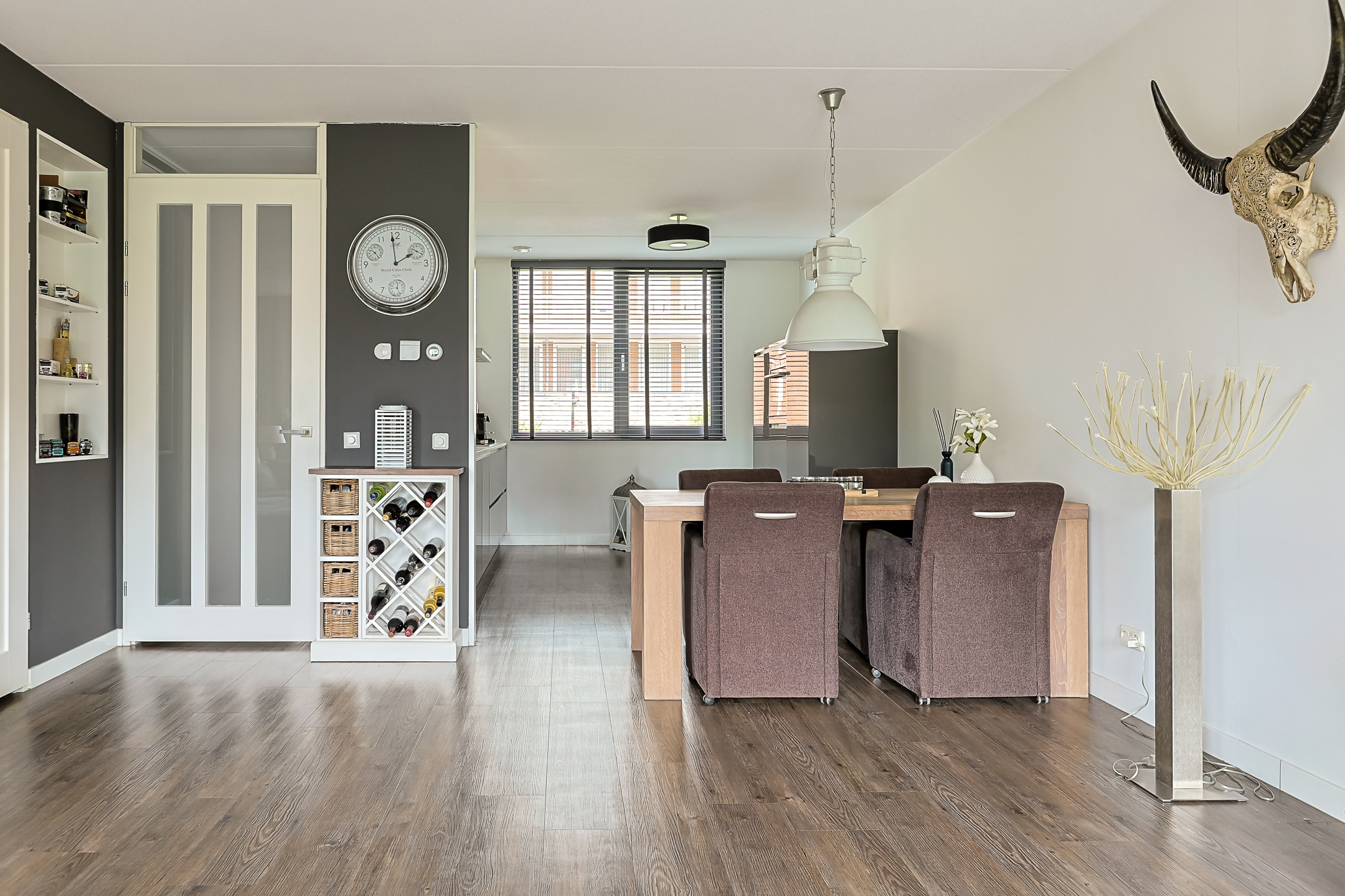 Eengezinswoning Twee onder een kapwoning Lisdodde 92, Alphen aan den Rijn