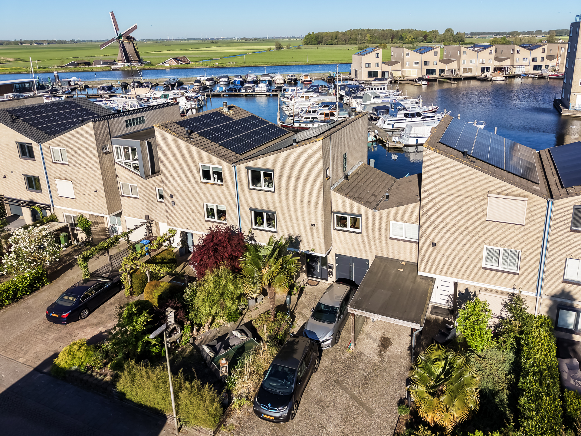 Eengezinswoning Tussenwoning Schoener 22, Alphen aan den Rijn