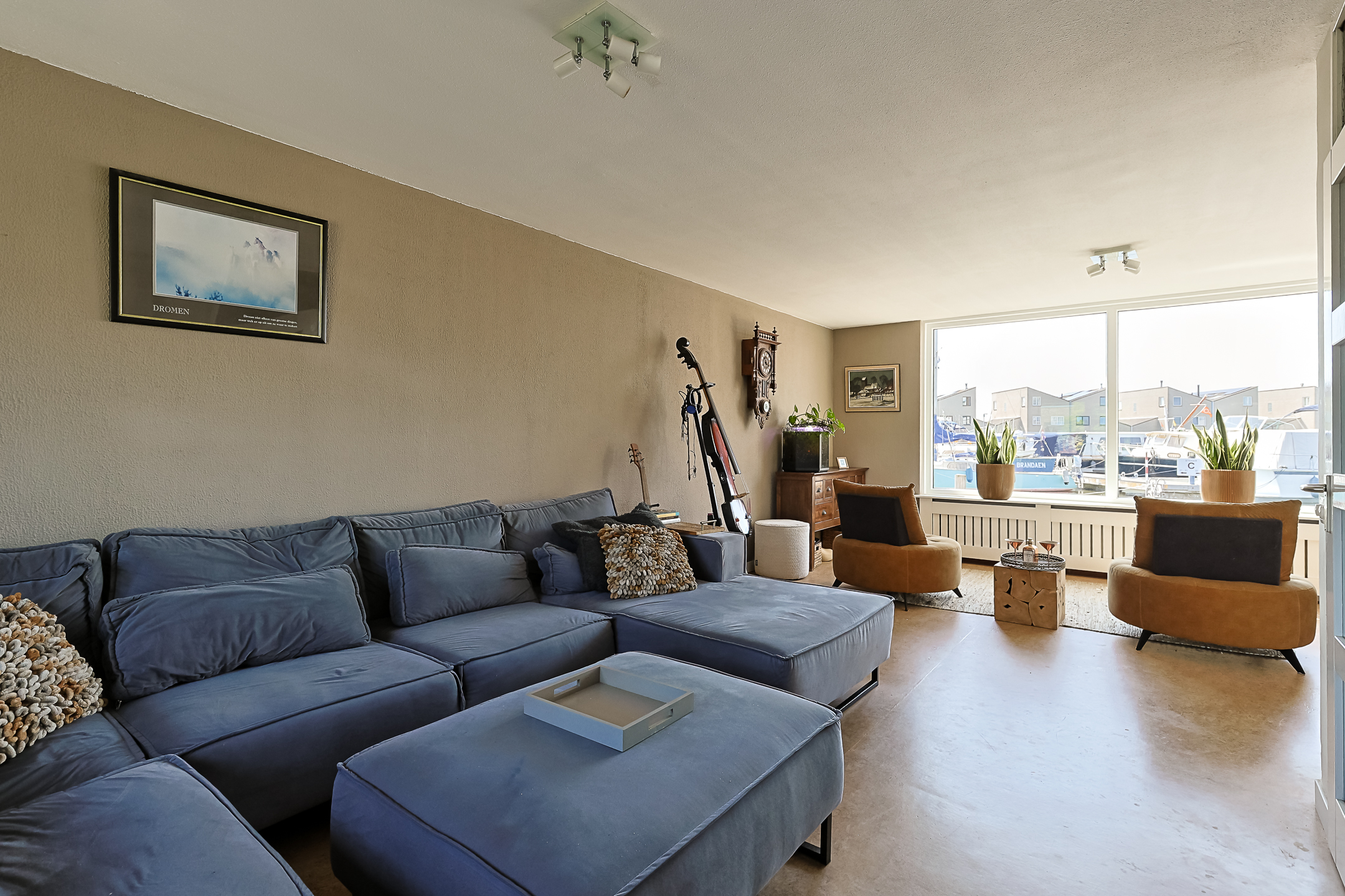 Eengezinswoning Tussenwoning Schoener 22, Alphen aan den Rijn