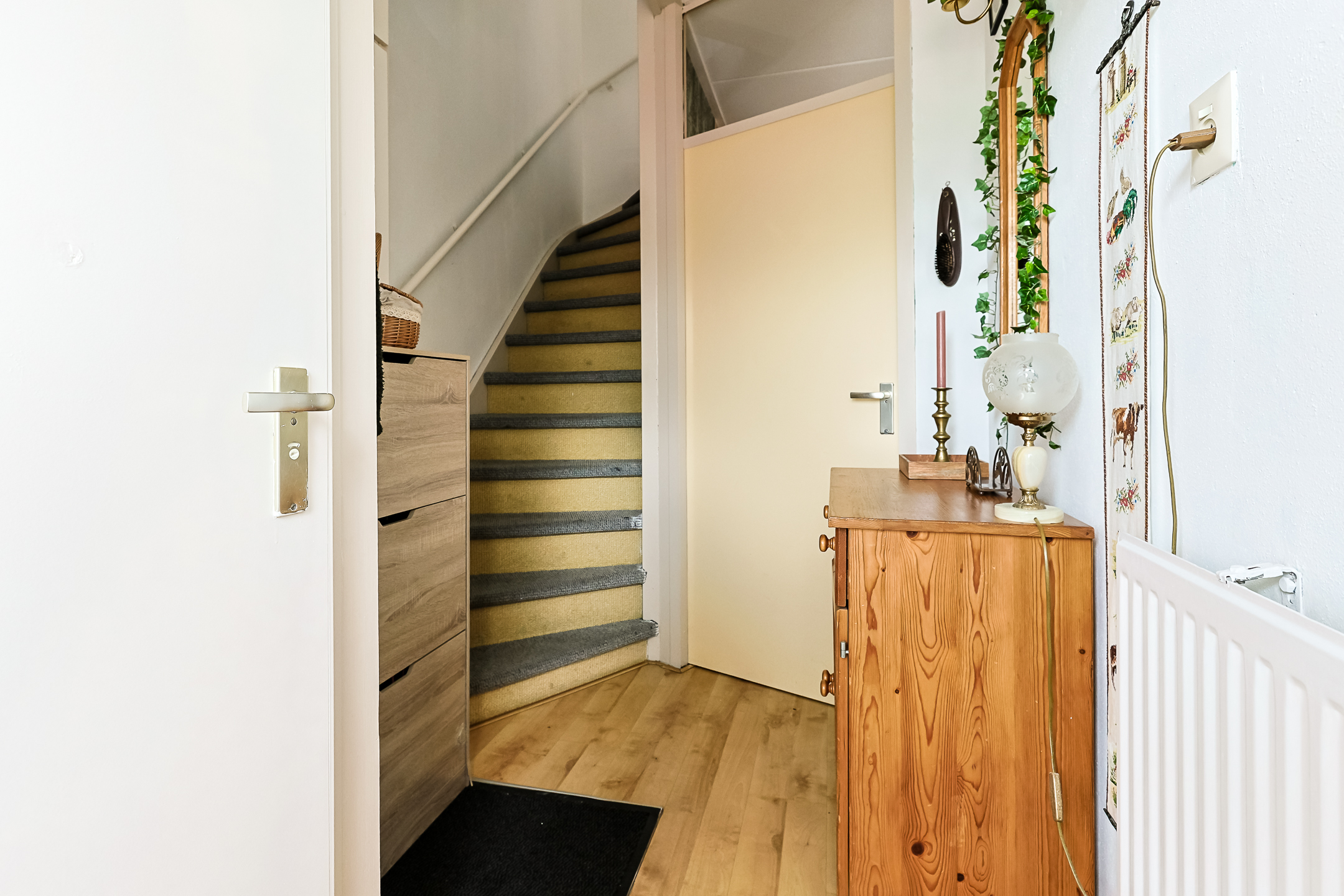 Eengezinswoning Tussenwoning Sandenburg 55, Alphen aan den Rijn
