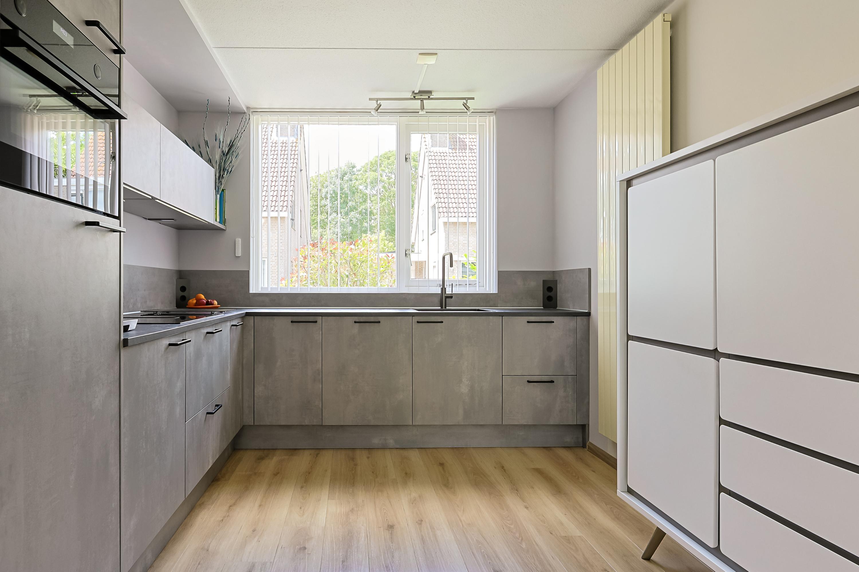 Eengezinswoning Geschakelde woning Alida De Jongstraat 15, Alphen aan den Rijn