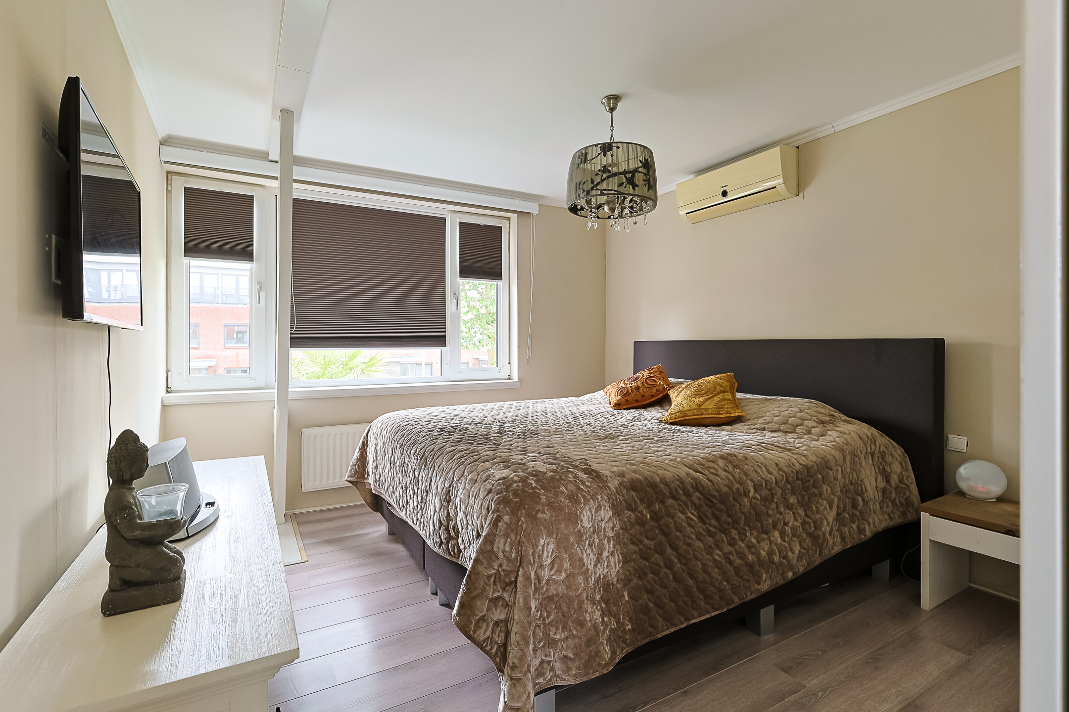 Eengezinswoning Eindwoning Emmalaan 47, Alphen aan den Rijn