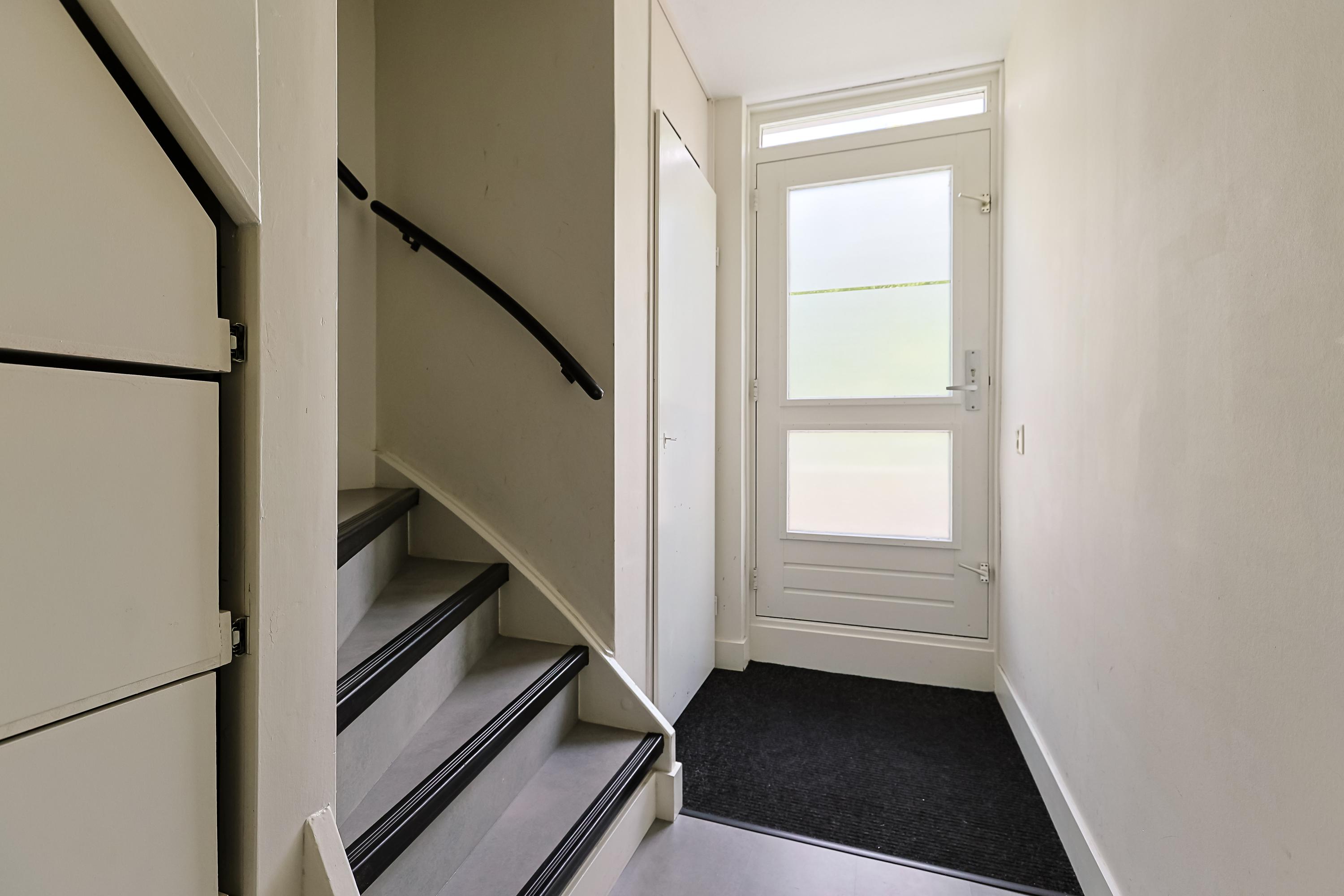 Galerijflat Appartement Ouvertureweg 95, Alphen aan den Rijn