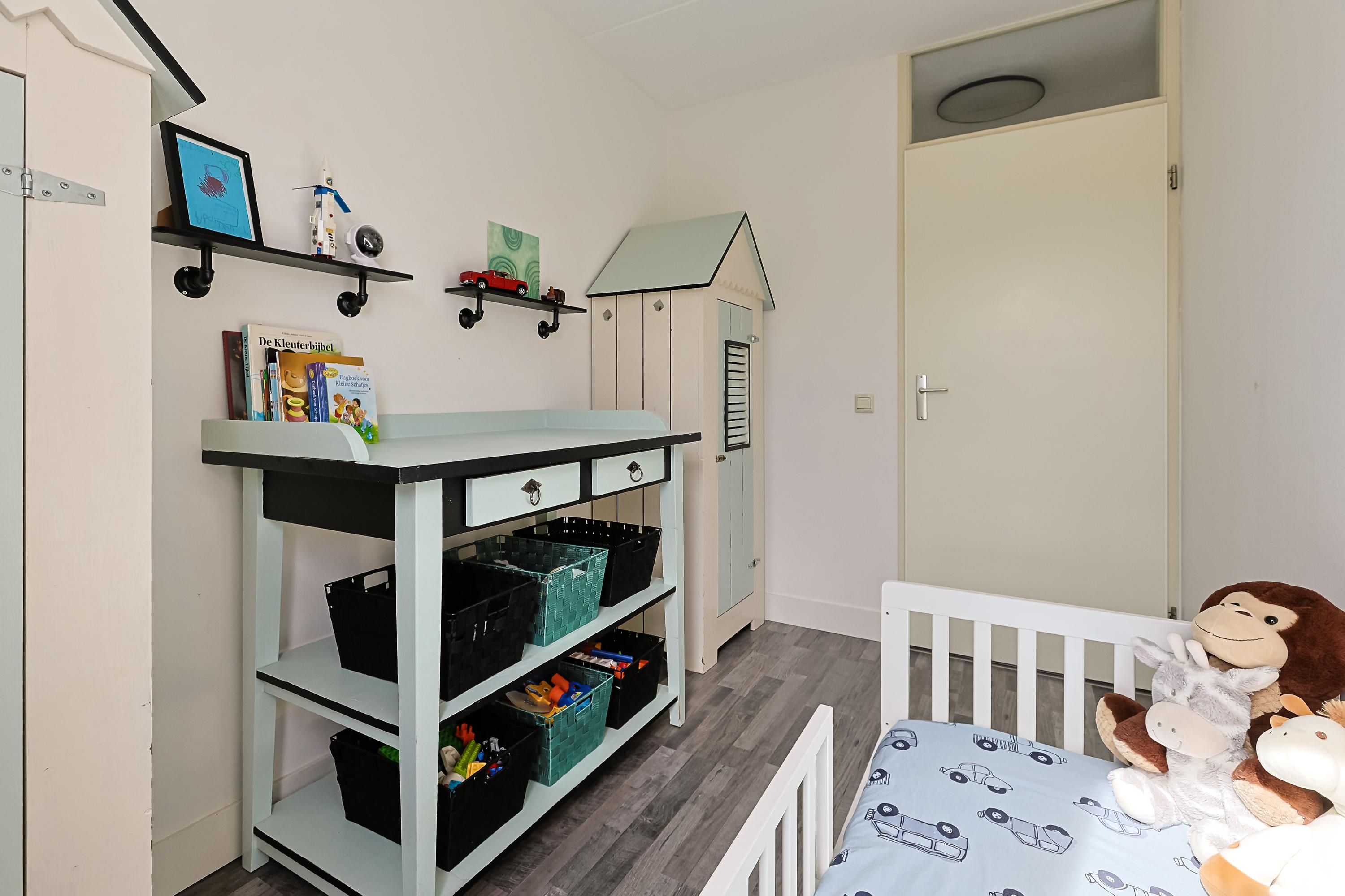 Galerijflat Appartement Ouvertureweg 95, Alphen aan den Rijn