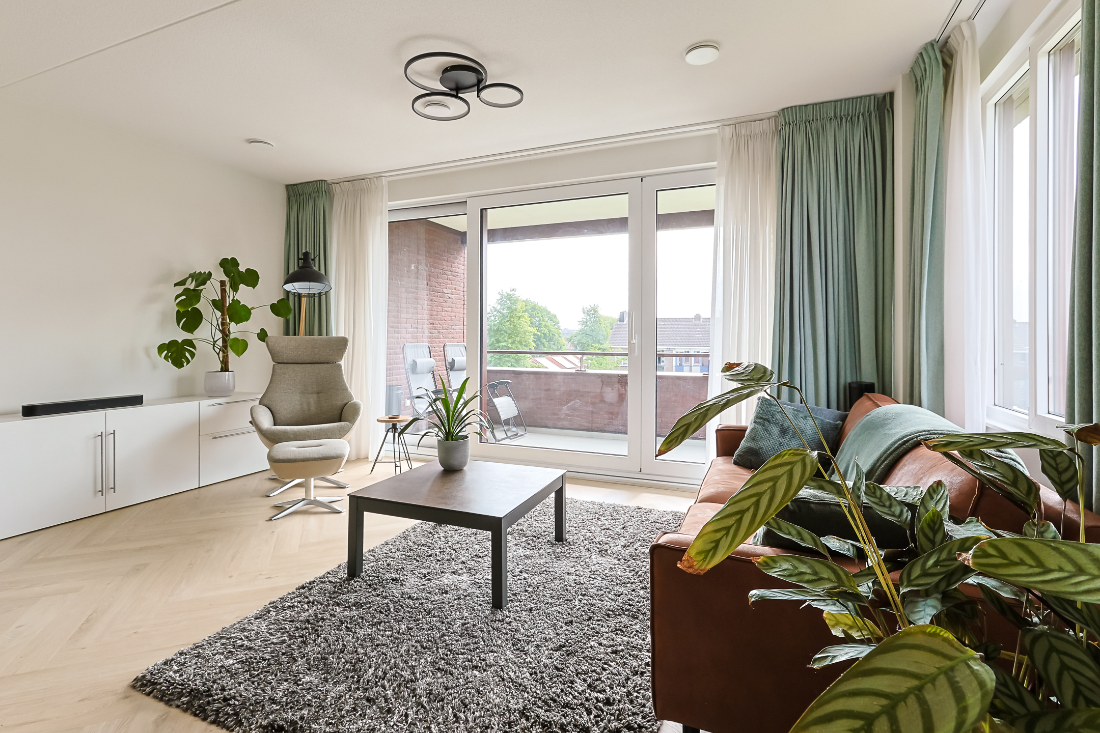 Galerijflat Corridorflat Abel Tasmanstraat 108, Alphen aan den Rijn