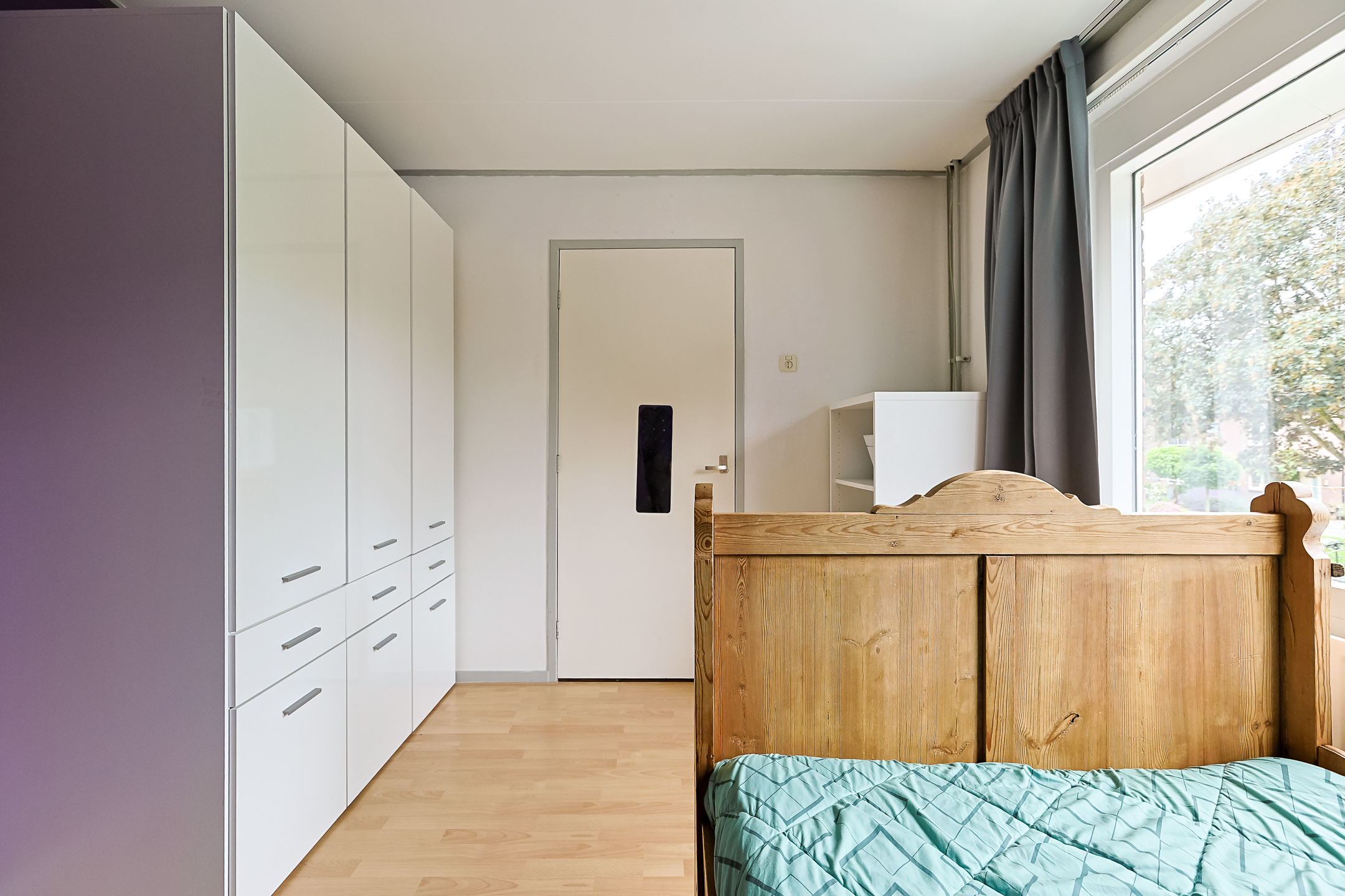 Eengezinswoning Tussenwoning Kerklaan 37, Koudekerk aan den Rijn